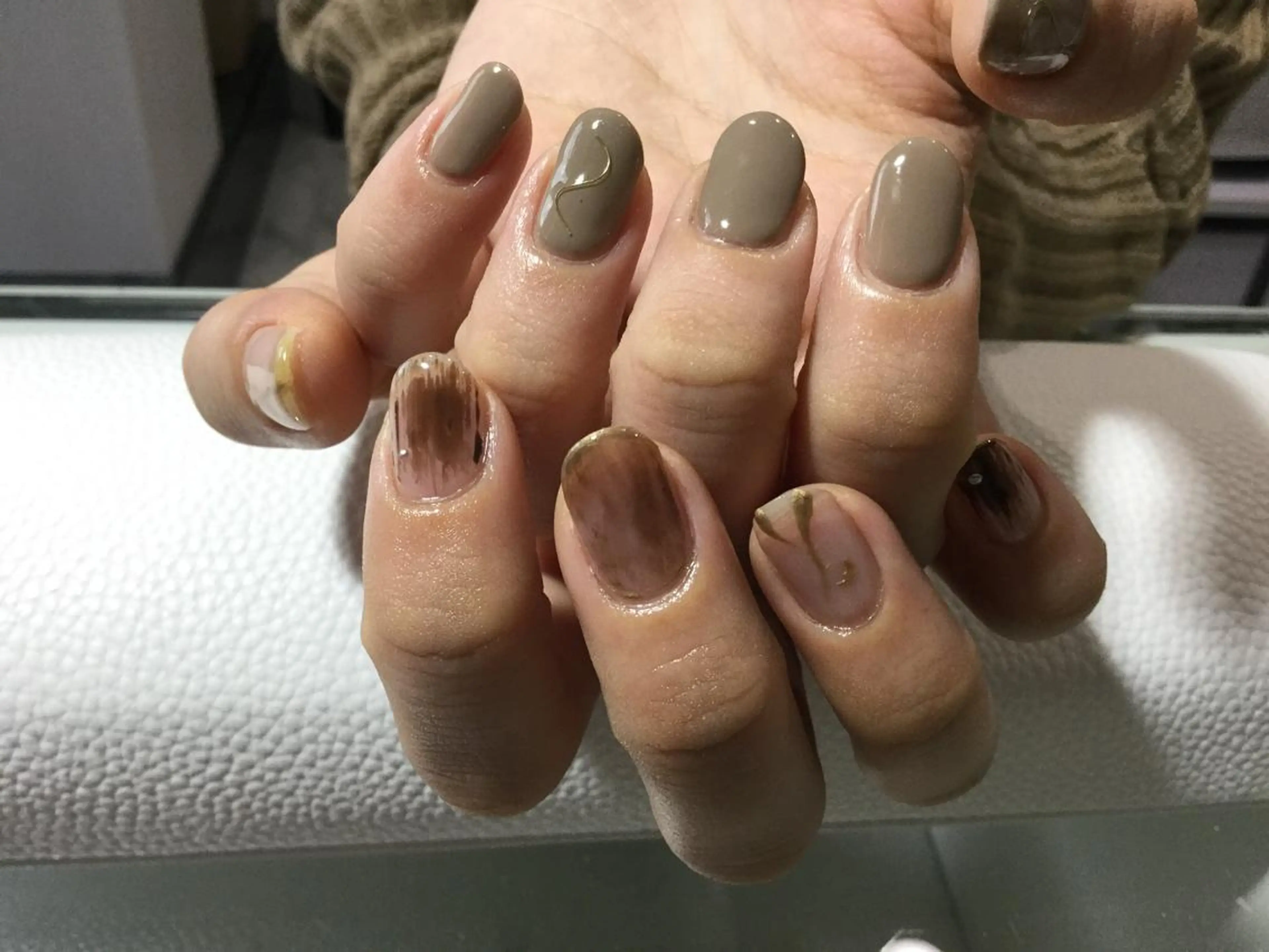 ネイル ハンドネイル J. NAILのネイルデザイン
