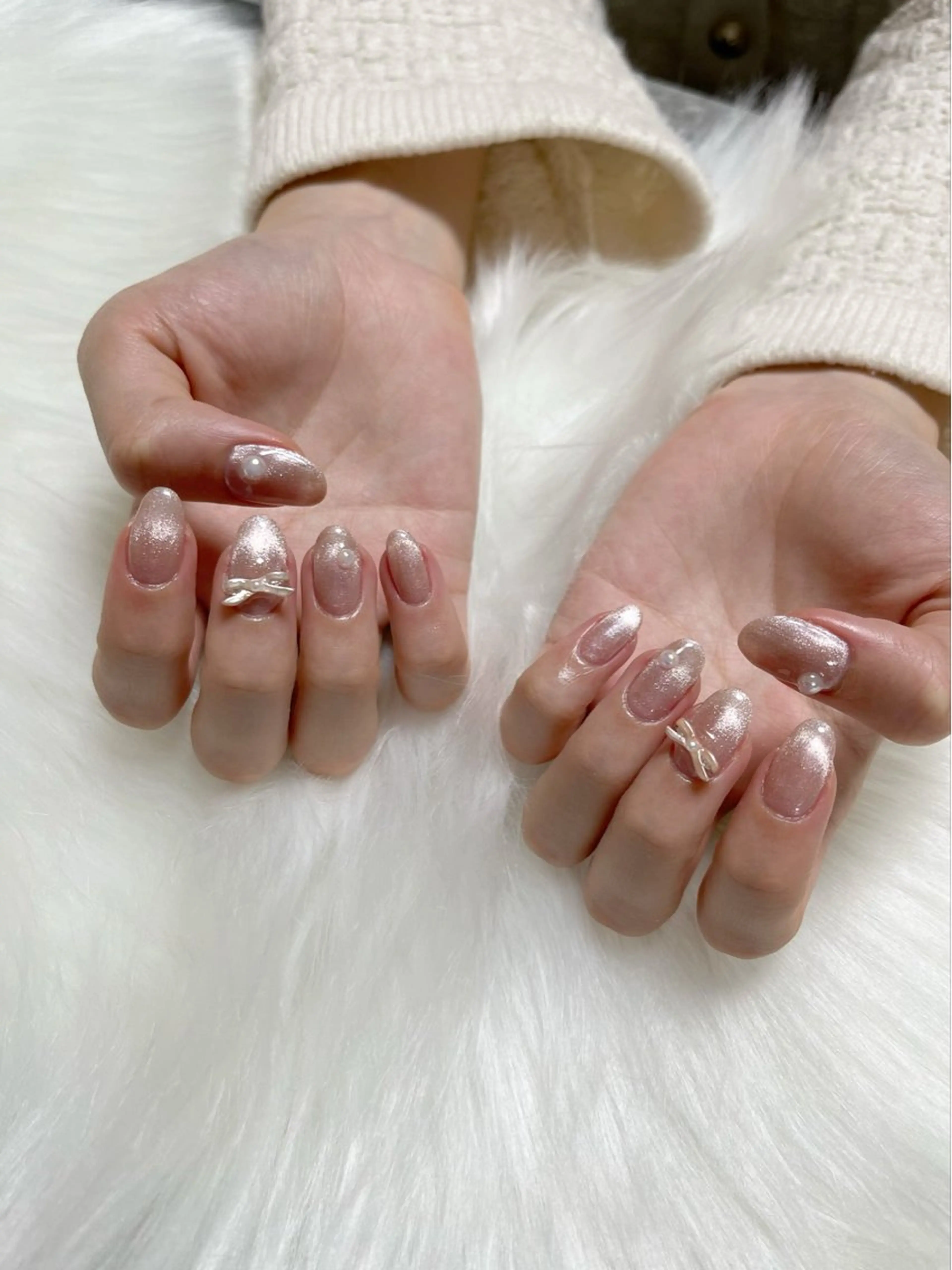 ネイル リボン ストーンネイル janma.nail ✳︎akiのネイルデザイン