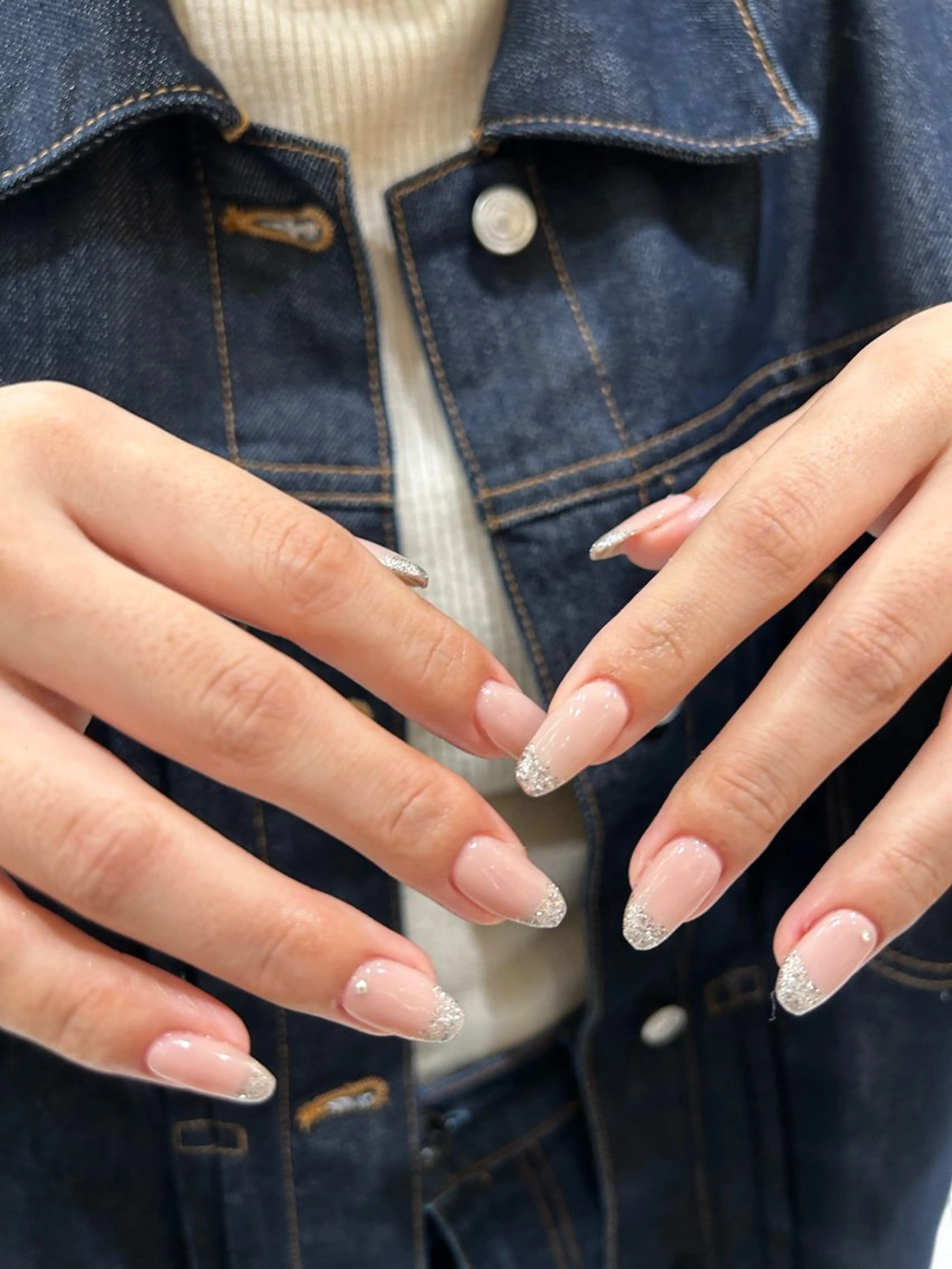 ネイル ꪆৎ平行アーチ ྀི ワカナの眉毛・アイブロウイメージ