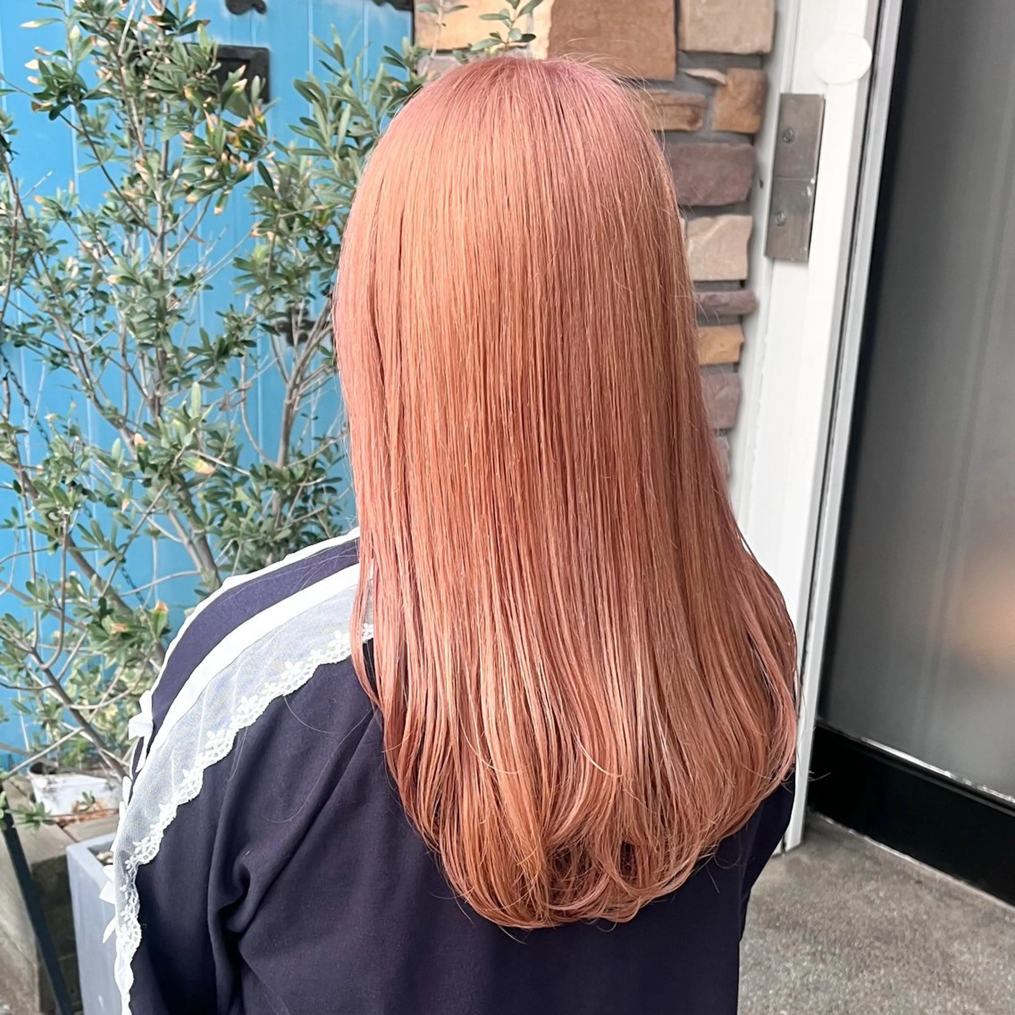 ロング カラー カット ヘアカラー トリートメント 伊藤 玲衣のヘアスタイル