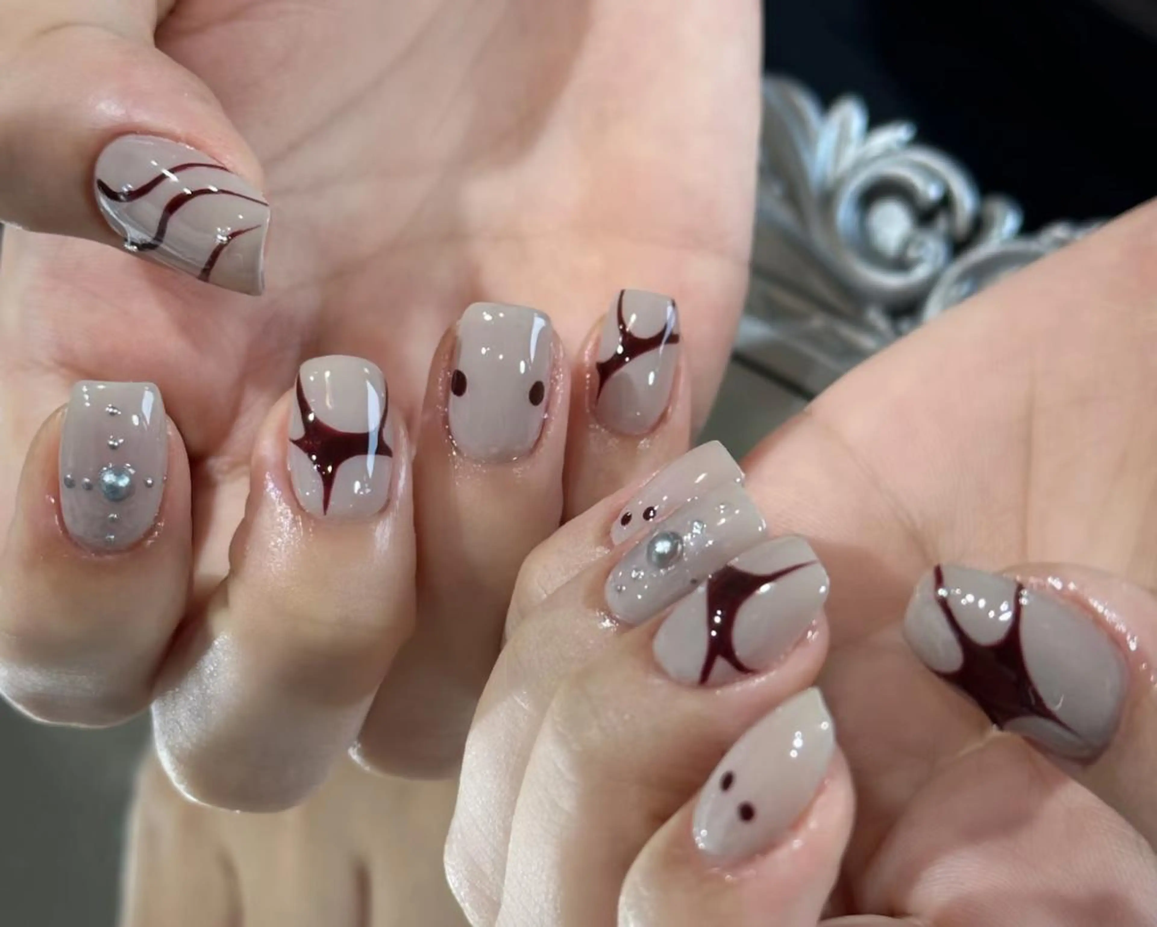 ネイル ハンドネイル 🎀 Ayaka_nailのネイルデザイン