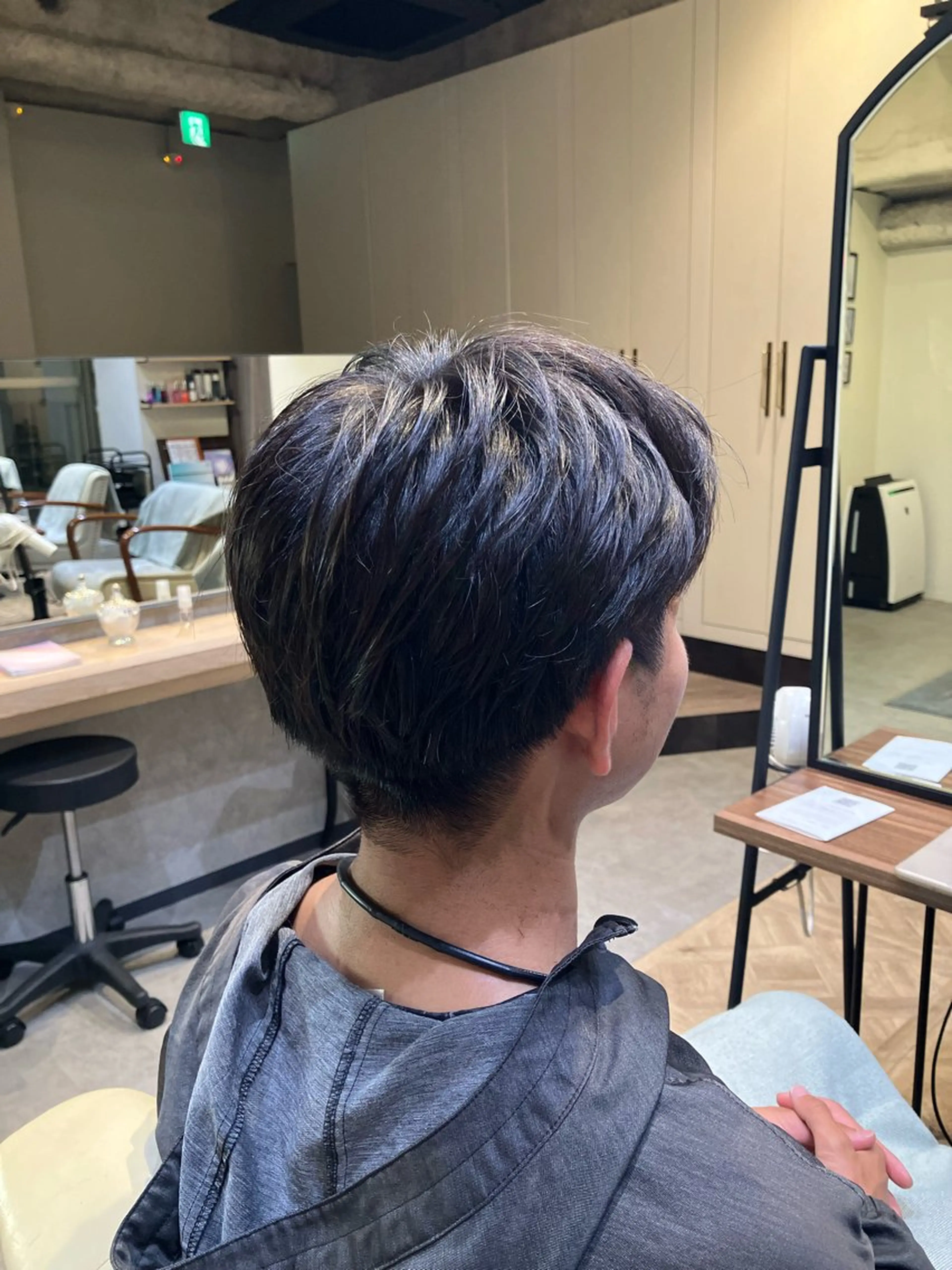 メンズ 及川まき 　オリーブ グレージュカラー♪のヘアスタイル