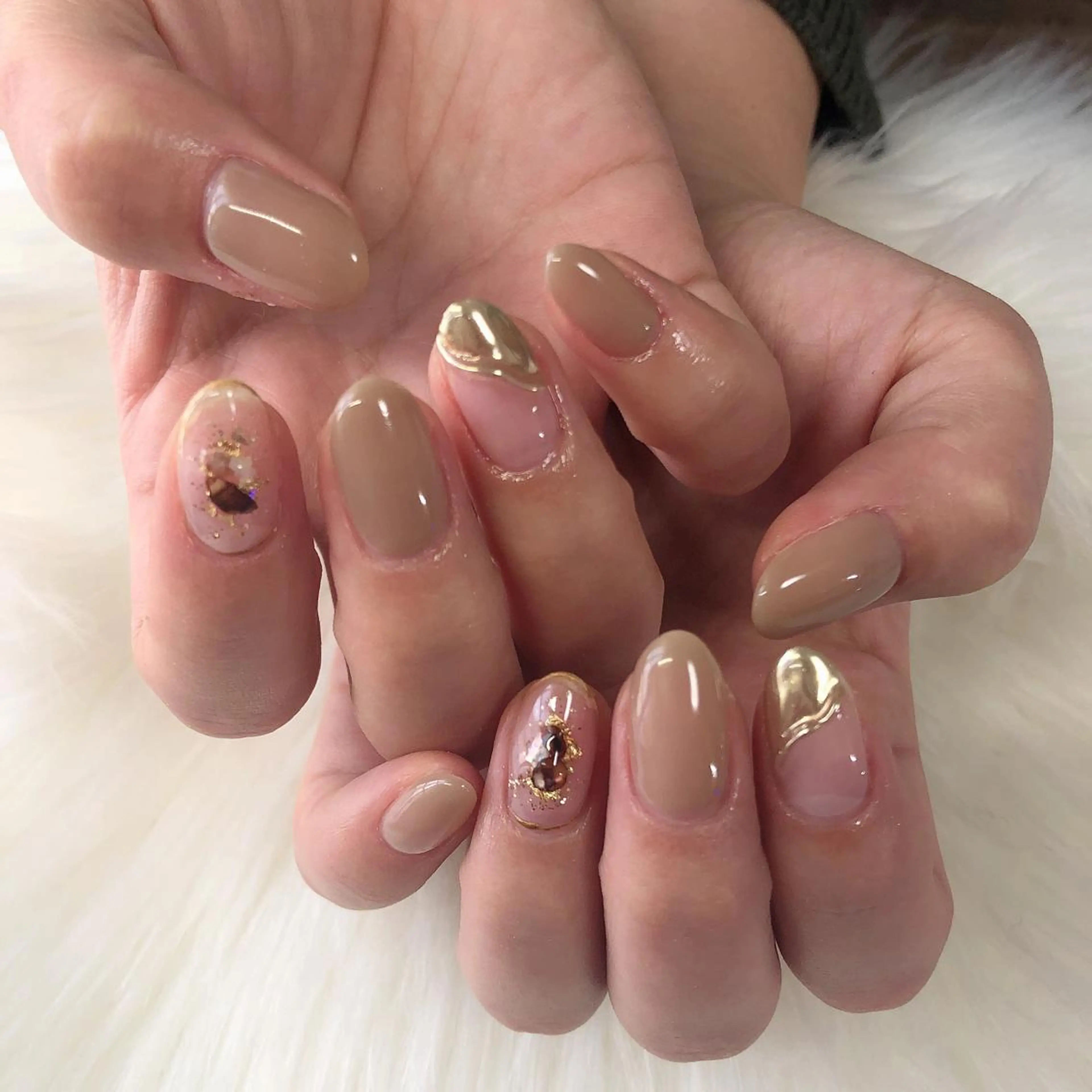 ネイル ハンドネイル 西岡 杏のネイルデザイン