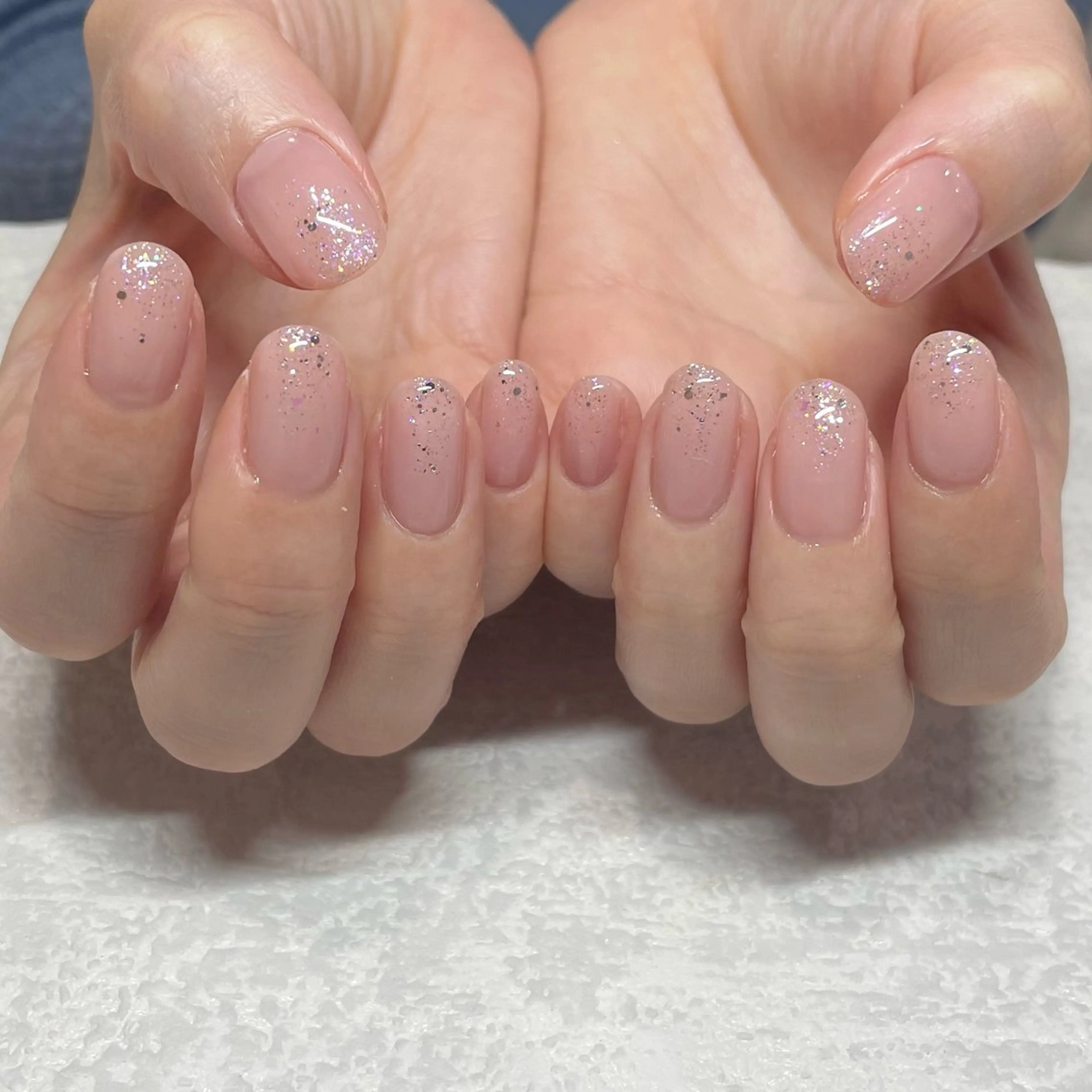 ネイル パラジェルサロン 大人女性が通うサロンのネイルデザイン