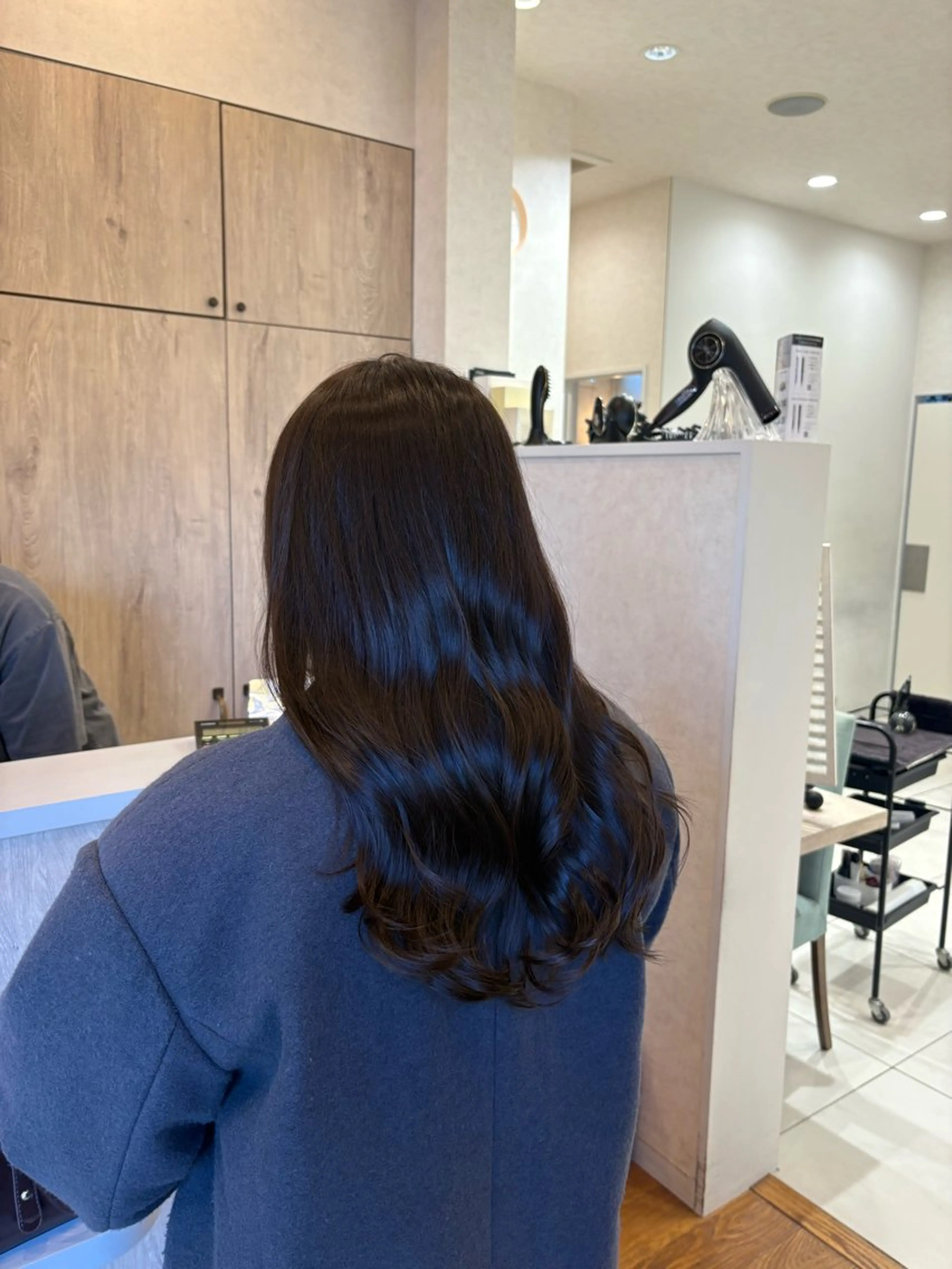 セミロング カラー ブラウンカラー 透明感カラー ラベンダーカラー ラベンダーブラウン カット ヘアカラー 透明感カラー/ 似合わせカットmoeのヘアスタイル