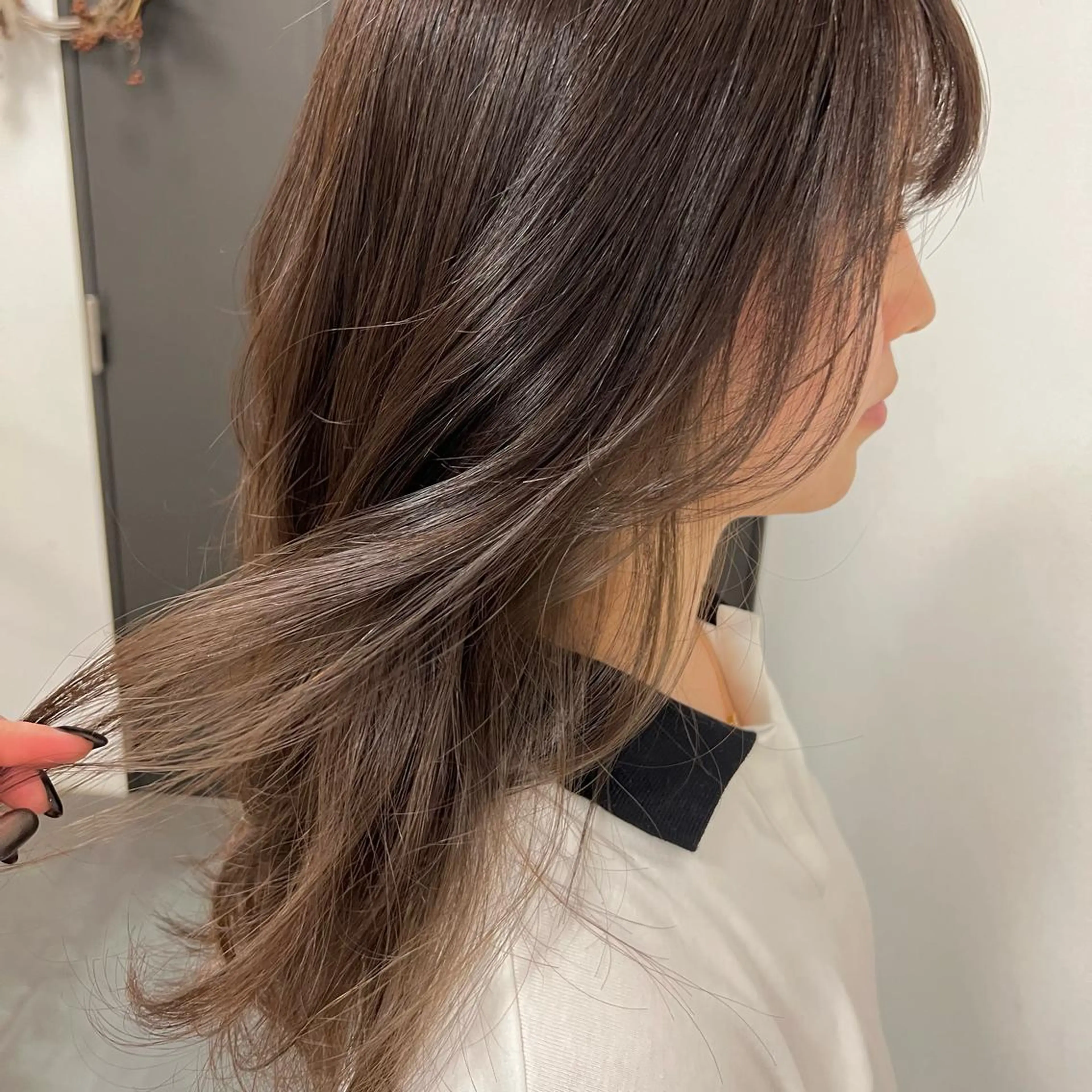 ロング カラー ベージュカラー 透明感カラー Rino kanayama所属・Rino 金山 / 宮澤 萌のヘアスタイル