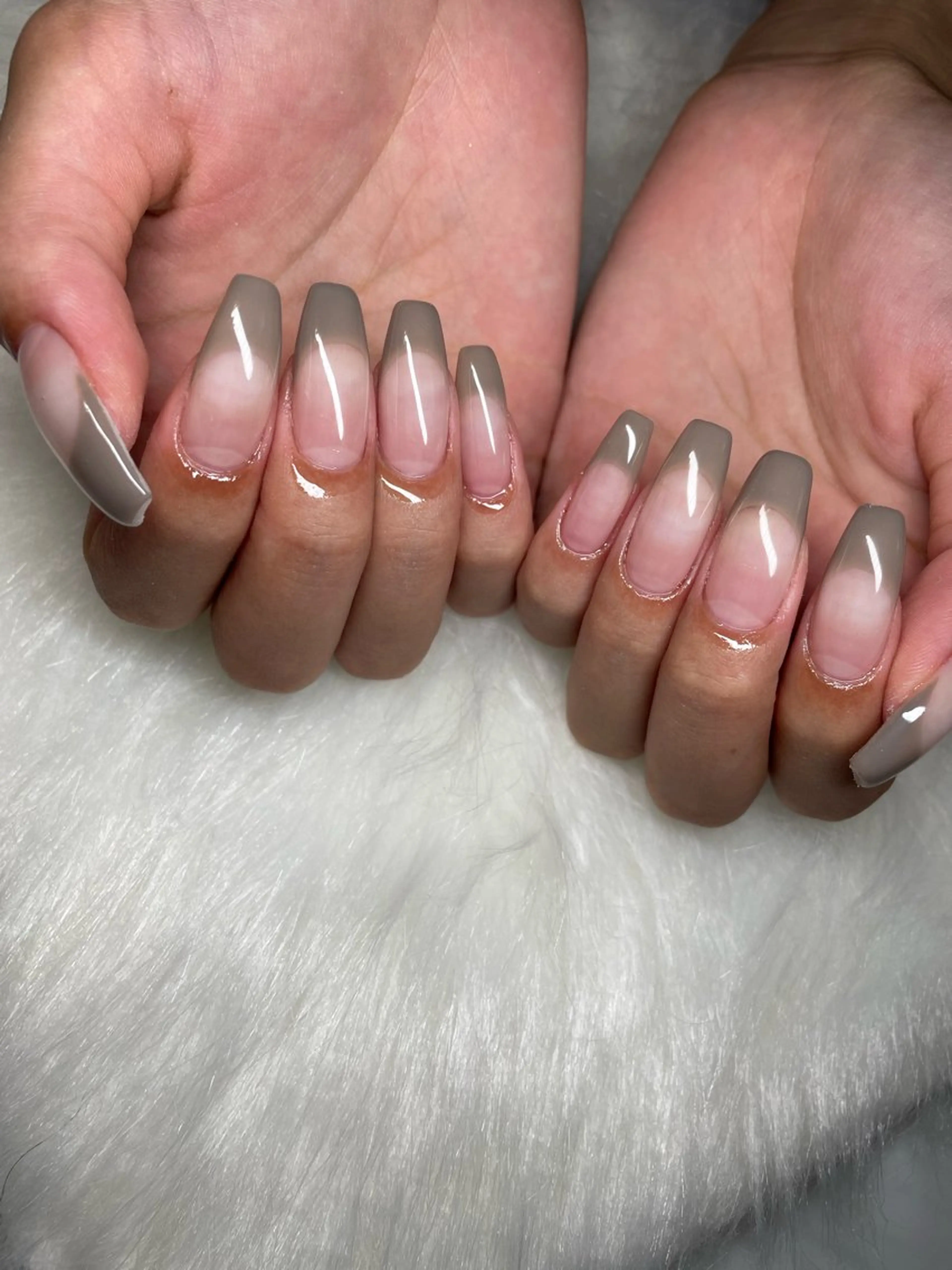 ネイル フットネイル フレンチネイル ジェルネイル 韓国ネイル マグネットネイル ハンドネイル nail salon fee（フィー）のネイルデザイン