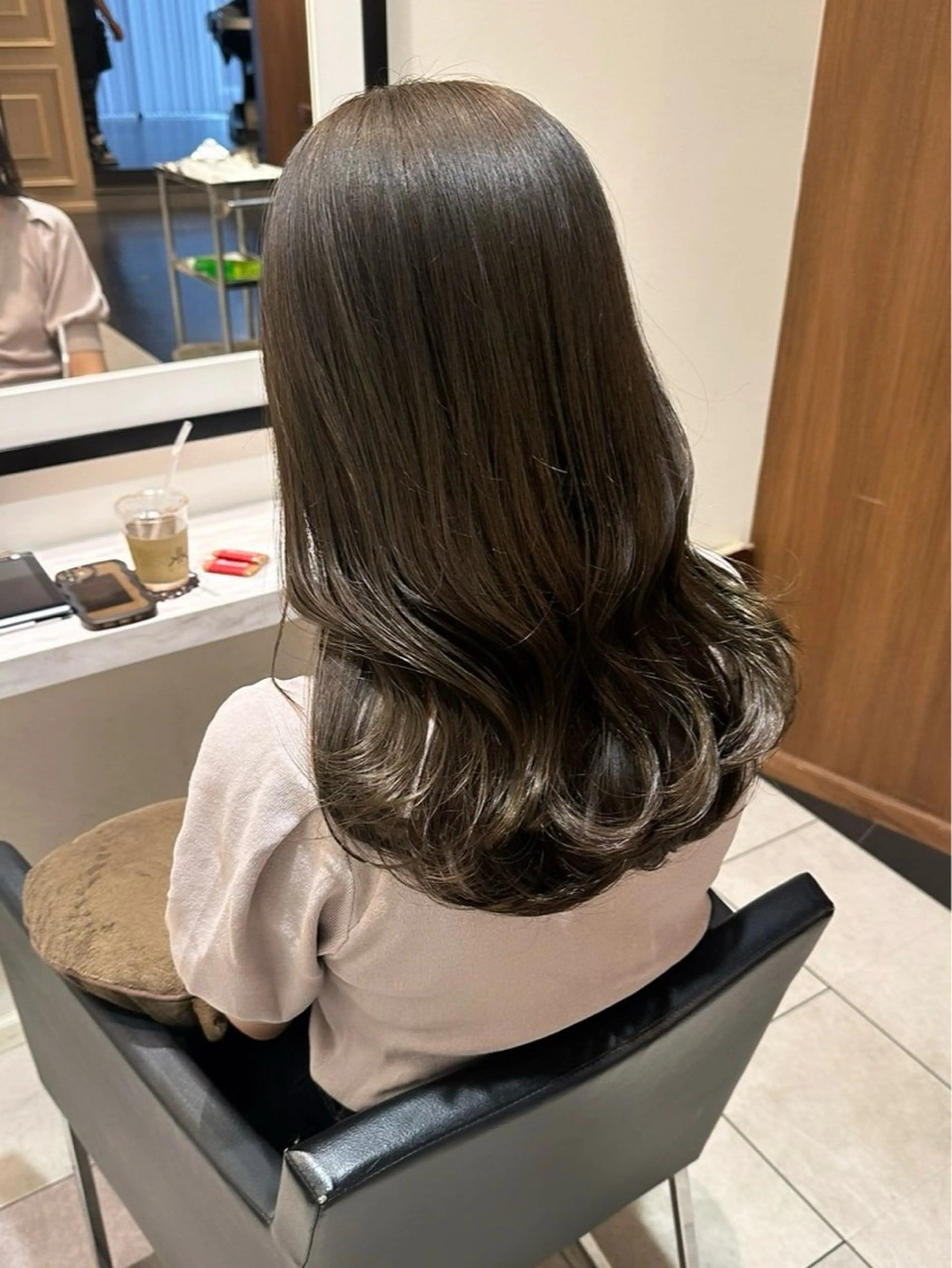 セミロング カラー 巻ける縮毛矯正/艶 カラーchika🩵のヘアスタイル