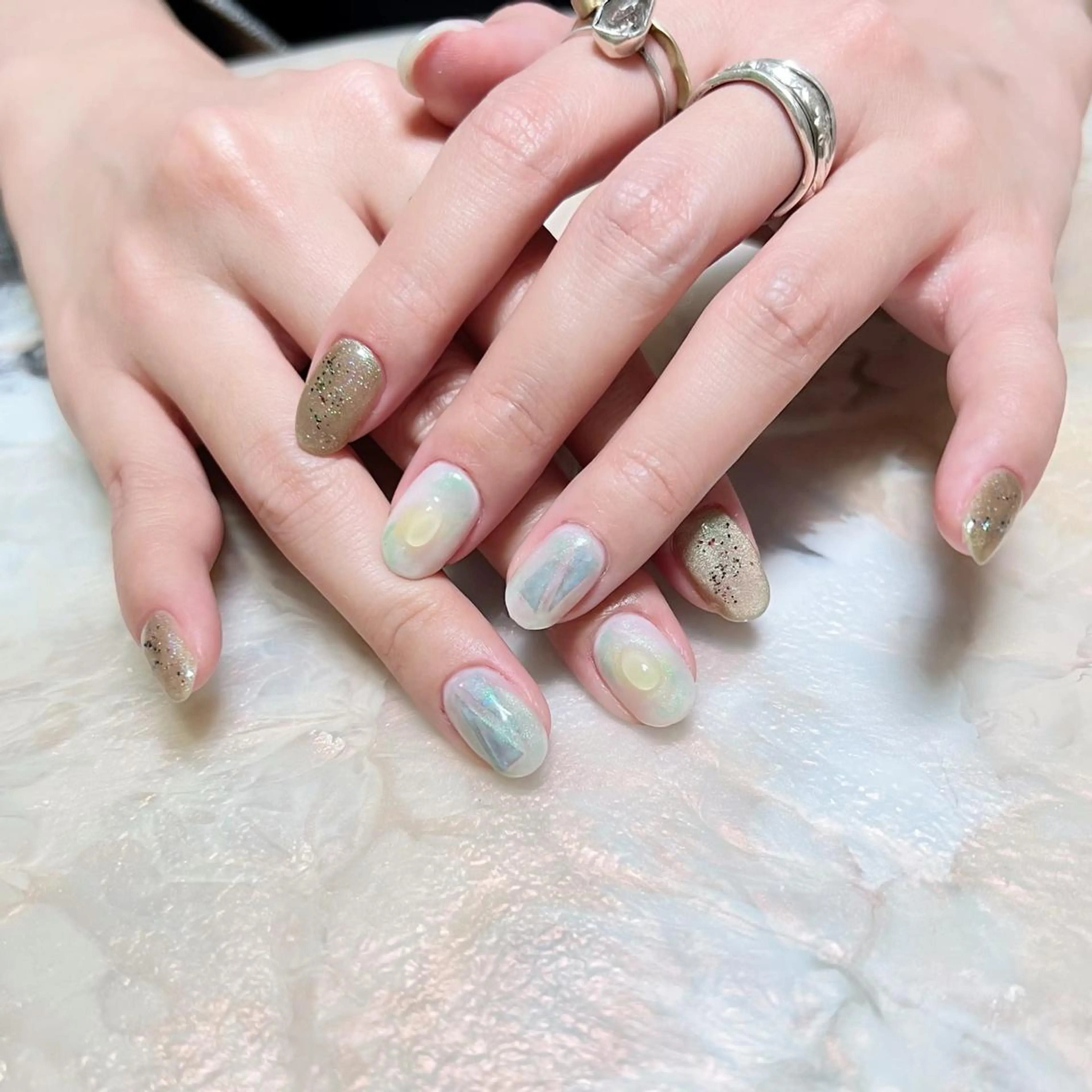 ネイル マグネットネイル ニュアンスネイル ショートネイル gemickle nailのネイルデザイン