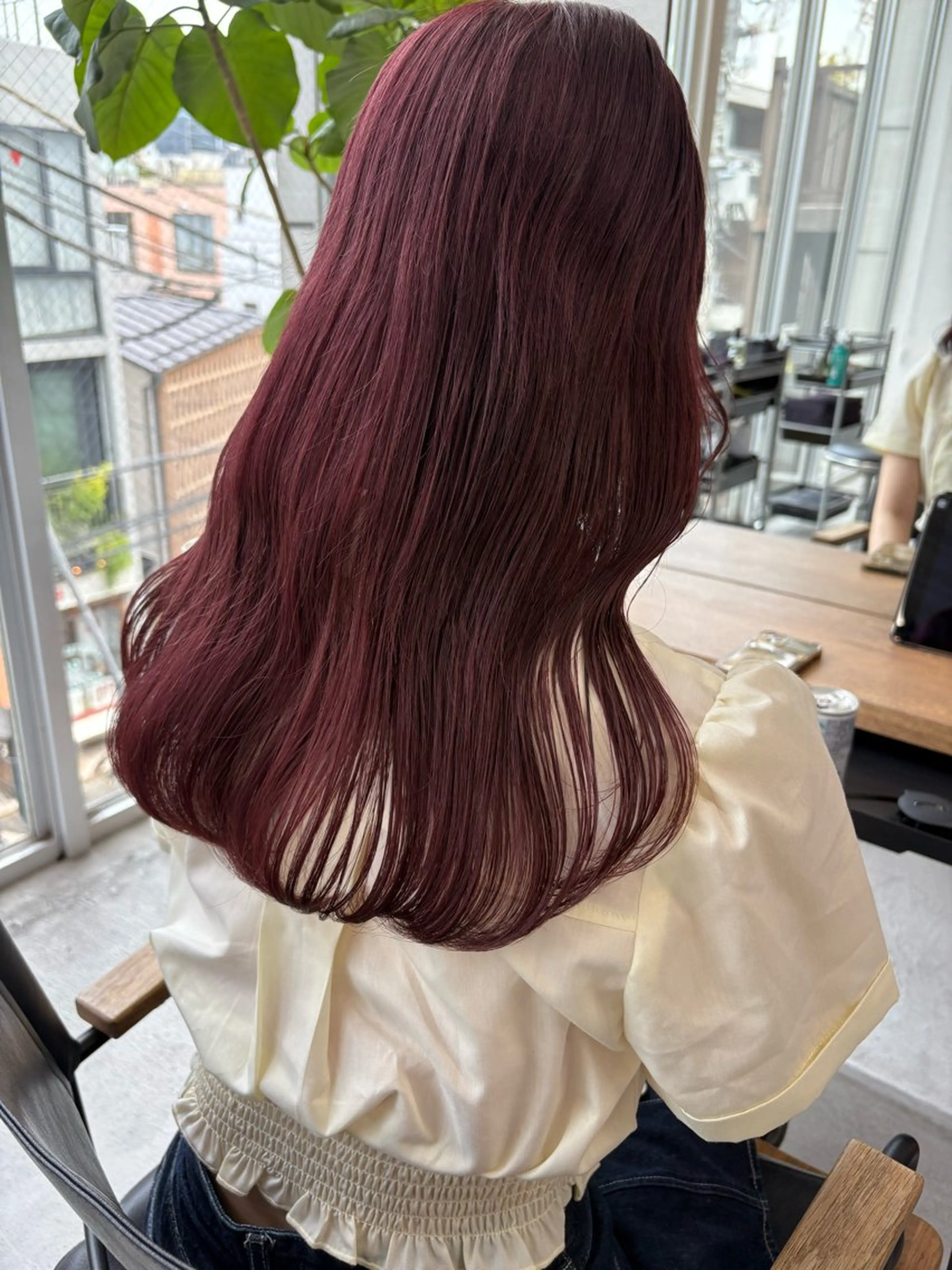 ロング カラー ヘアアレンジ レッドカラー カット ヘアカラー トリートメント 🧸艶々韓国ヘア 🧁mizunaのヘアスタイル