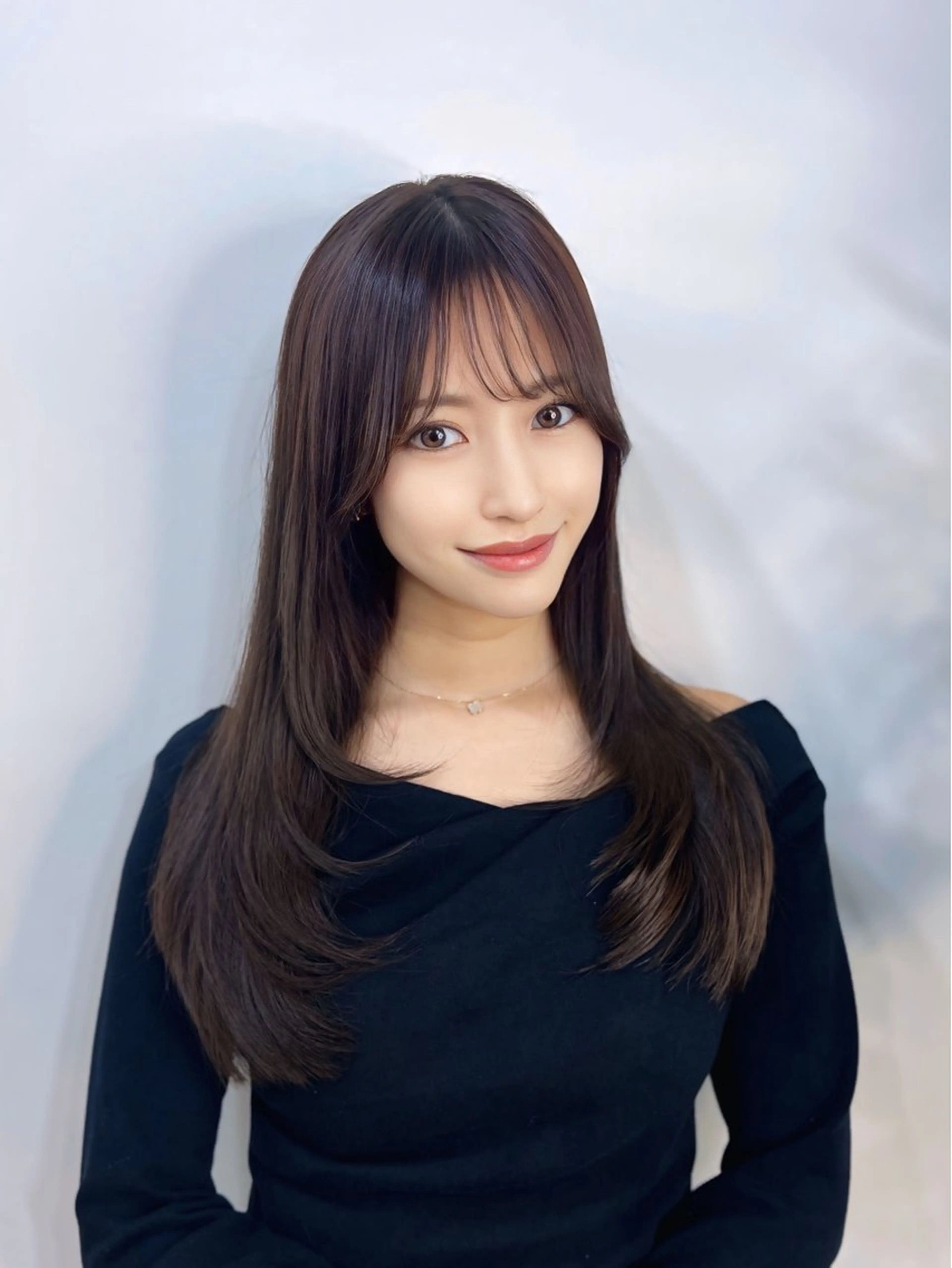 ロング カラー 韓国風ヘア レイヤーカット 似合わせカット 小顔カット カット ヘアカラー トリートメント 武田涼レイヤーカット 髪質改善×縮毛矯正のヘアスタイル