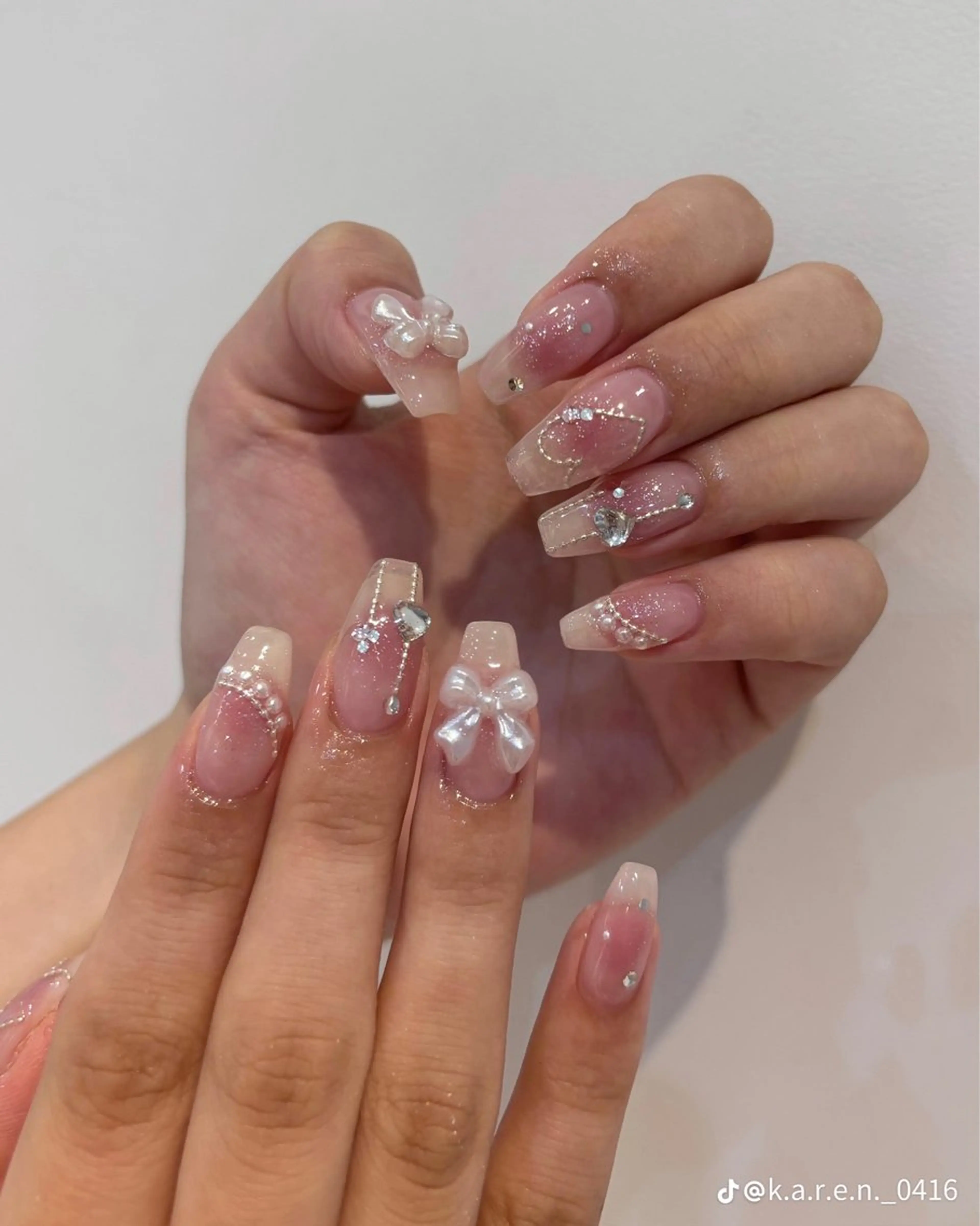 ネイル 韓国ネイル 持ち込み ニュアンスネイル ネイルチップ ハンドネイル ANA.CHUO 本川越店舗のネイルデザイン