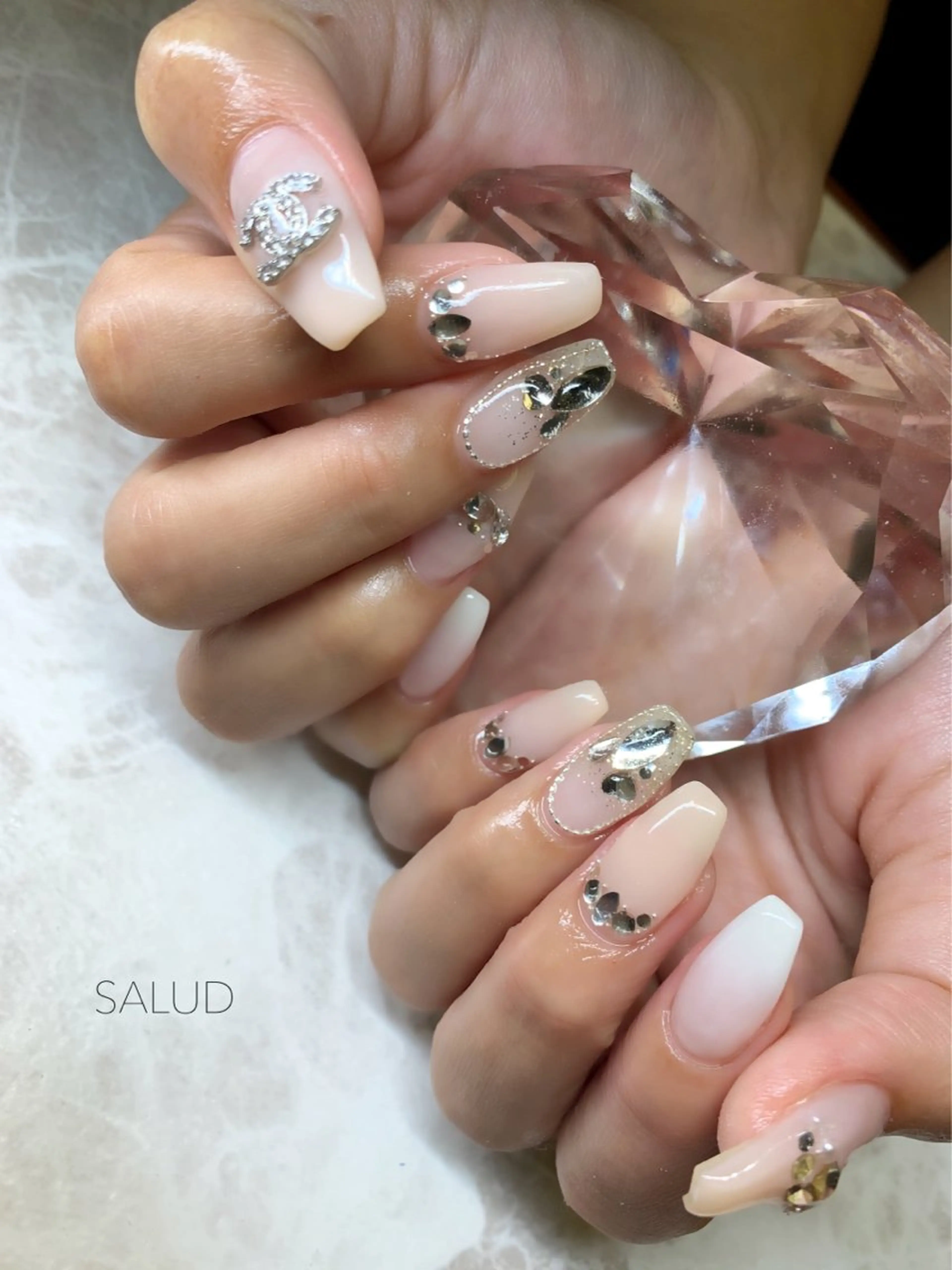ネイル ハンドネイル Nail Salon SALUDのネイルデザイン