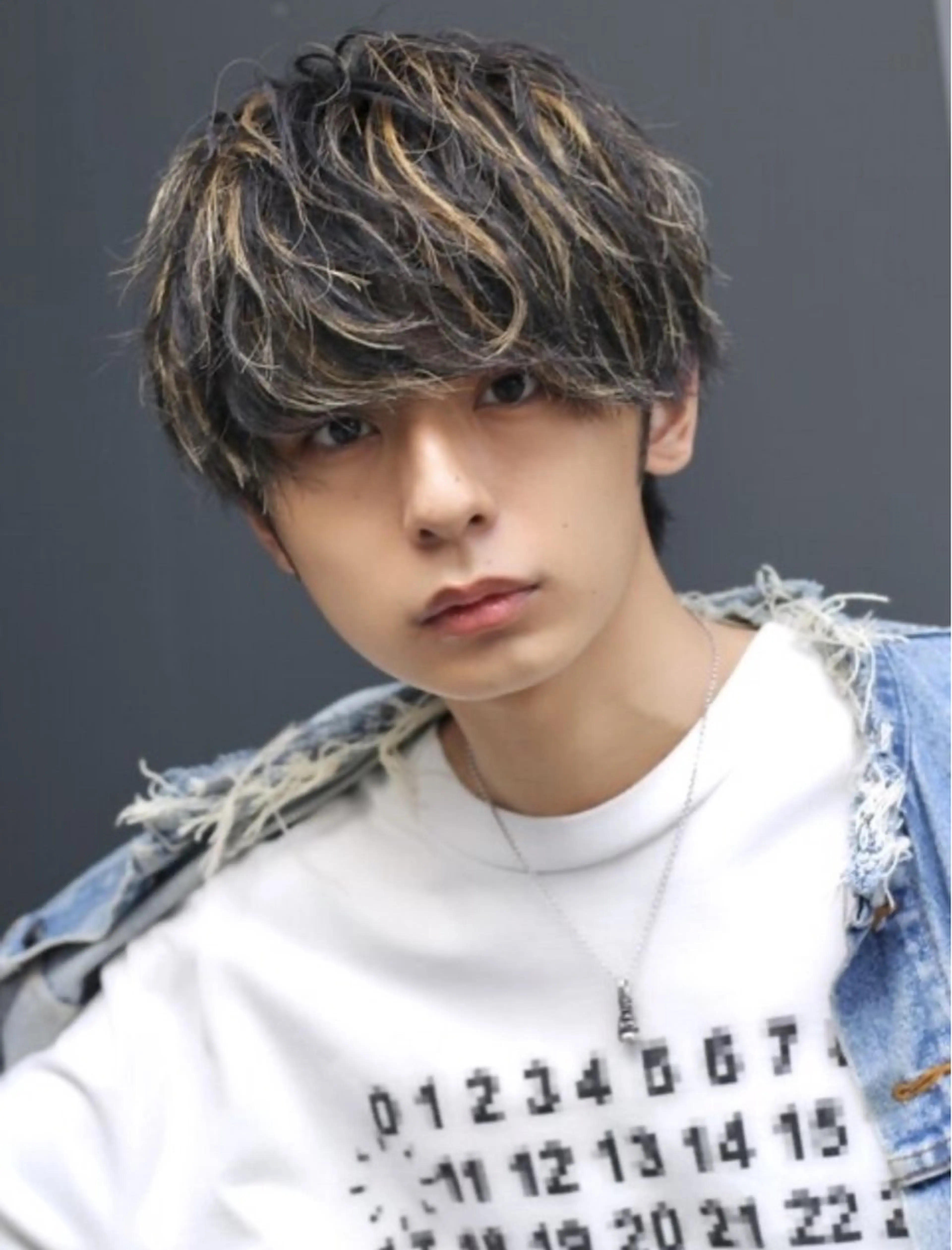 カラー aid渋谷所属・⚡️メンズパーマ /カラーおび⚡️のヘアスタイル