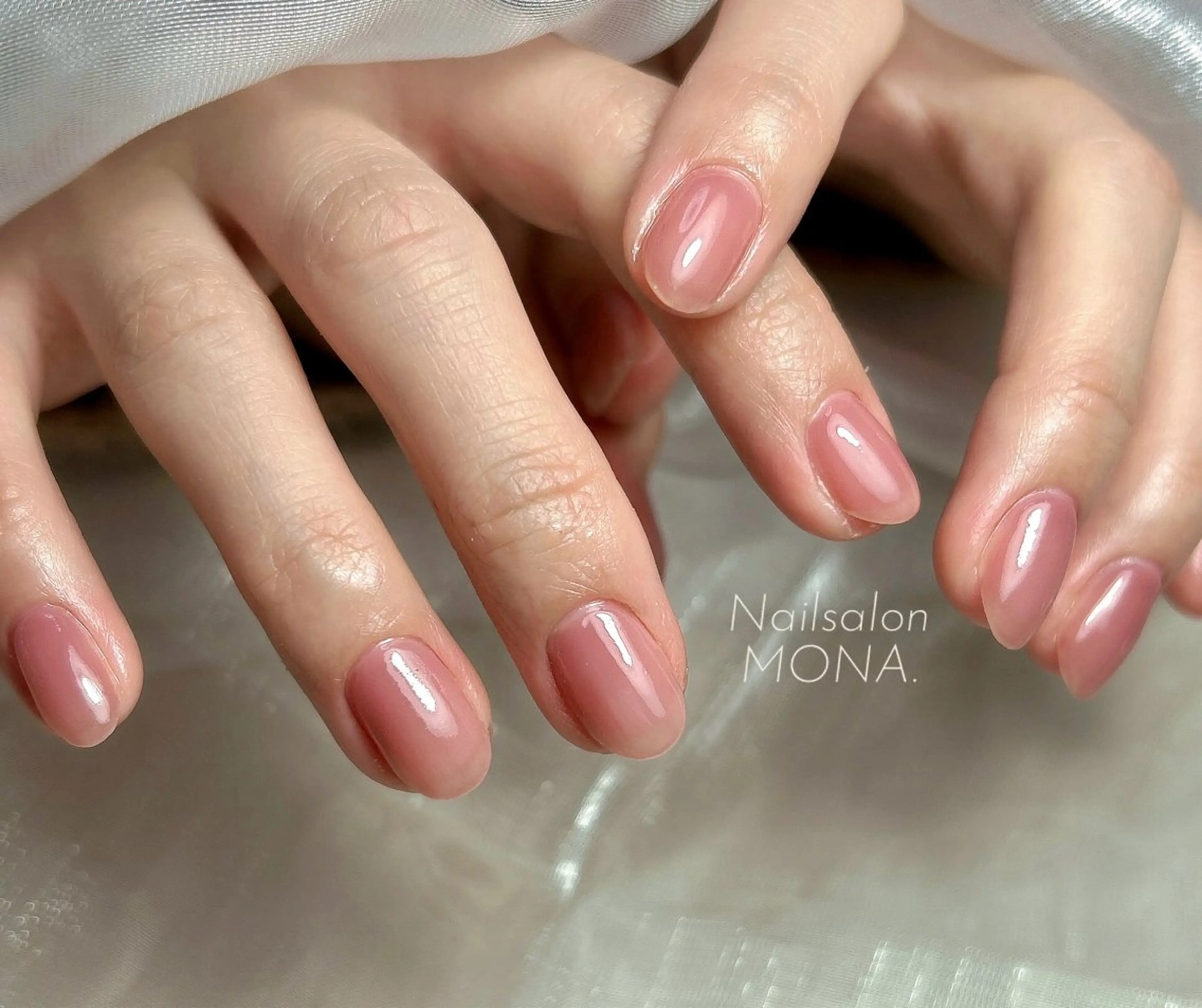 ネイル ワンカラーネイル ピンク シンプルネイル ハンドネイル Nailsalon MONA.のネイルデザイン