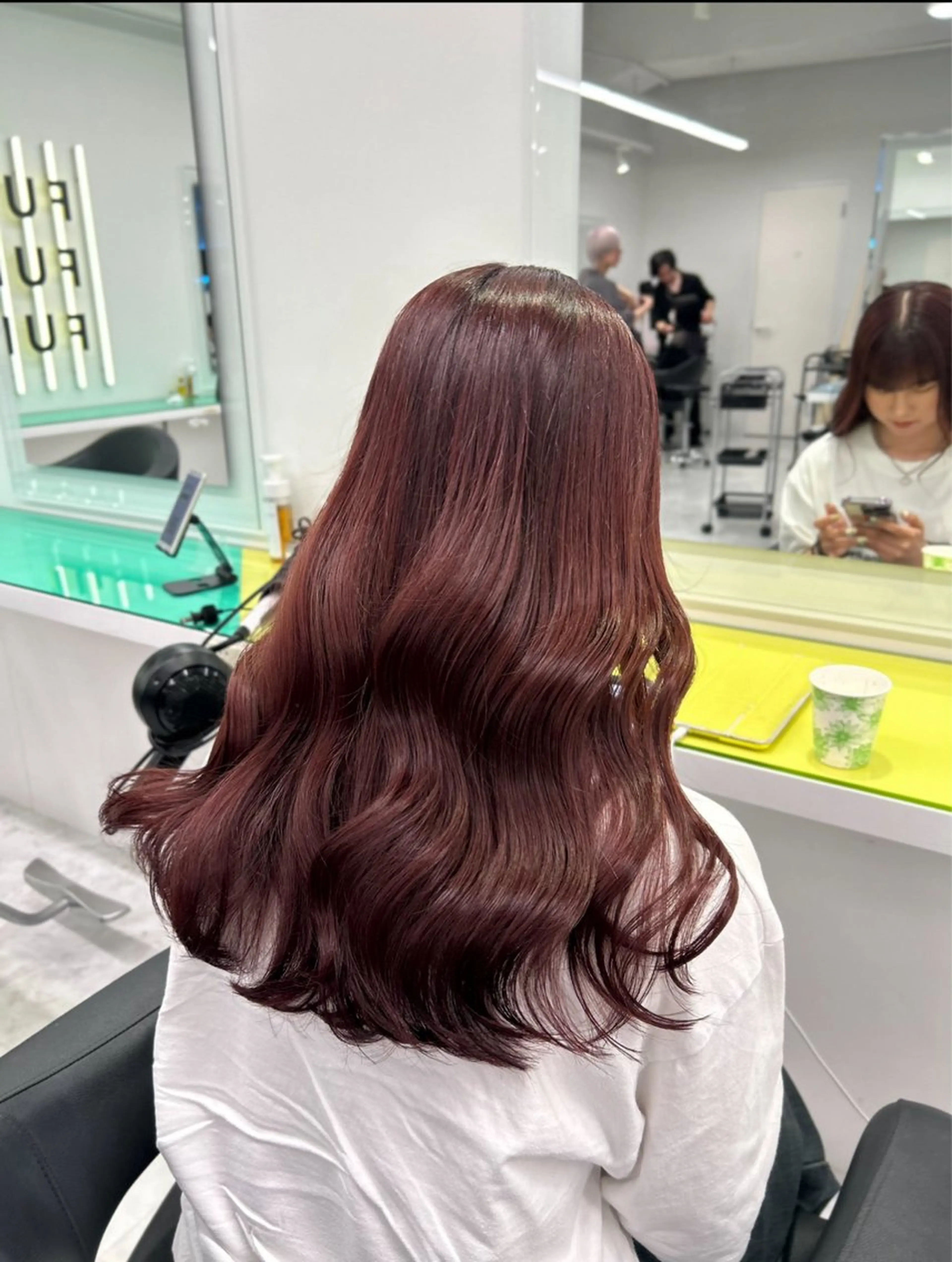 セミロング カラー ヘアカラー トリートメント ヘアセット 🎀愛されgirly ヘア🫧Ayakaのヘアスタイル