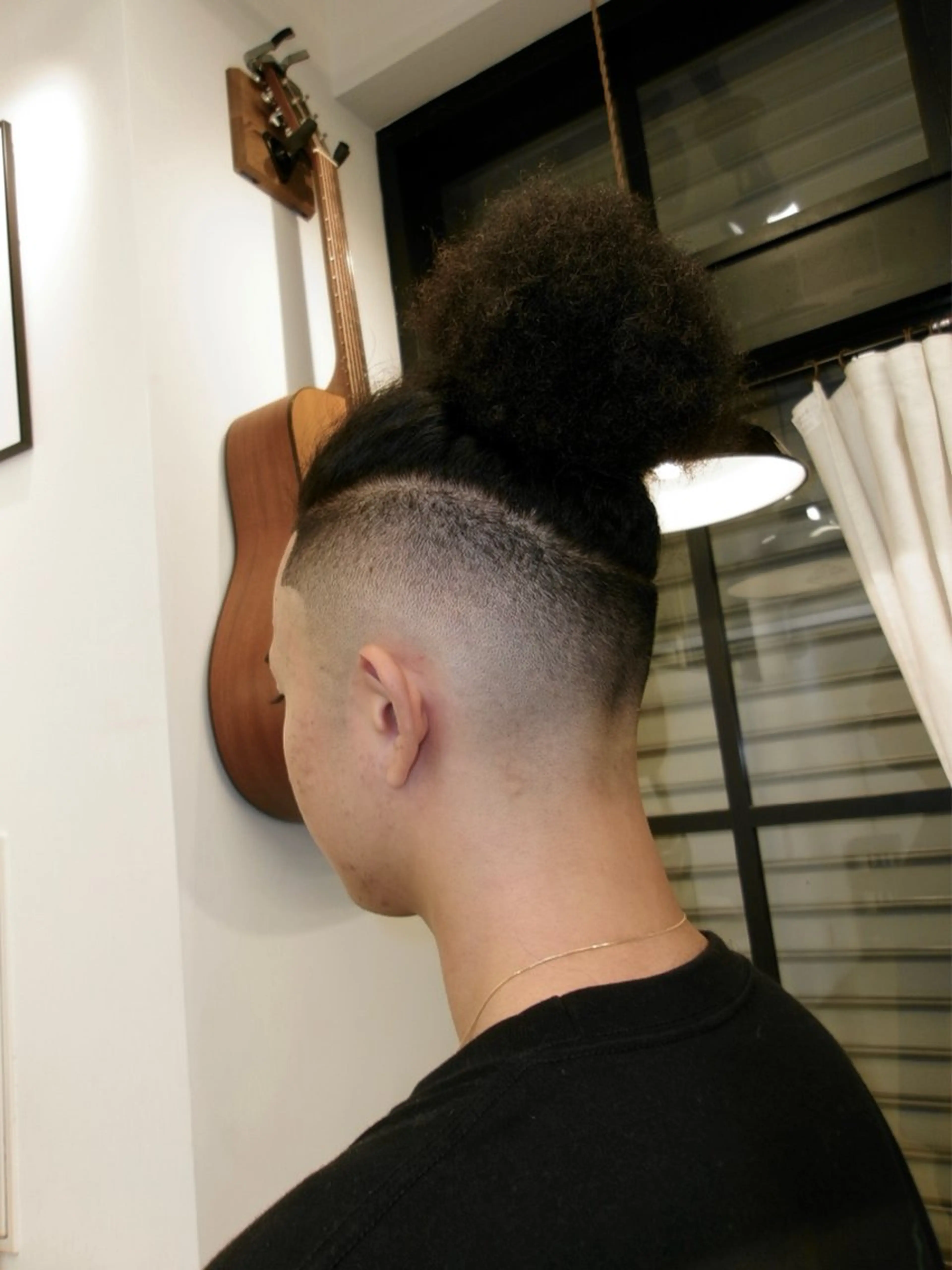 【スキンフェード】+シャンプー+襟剃り+ヘアセットの写真