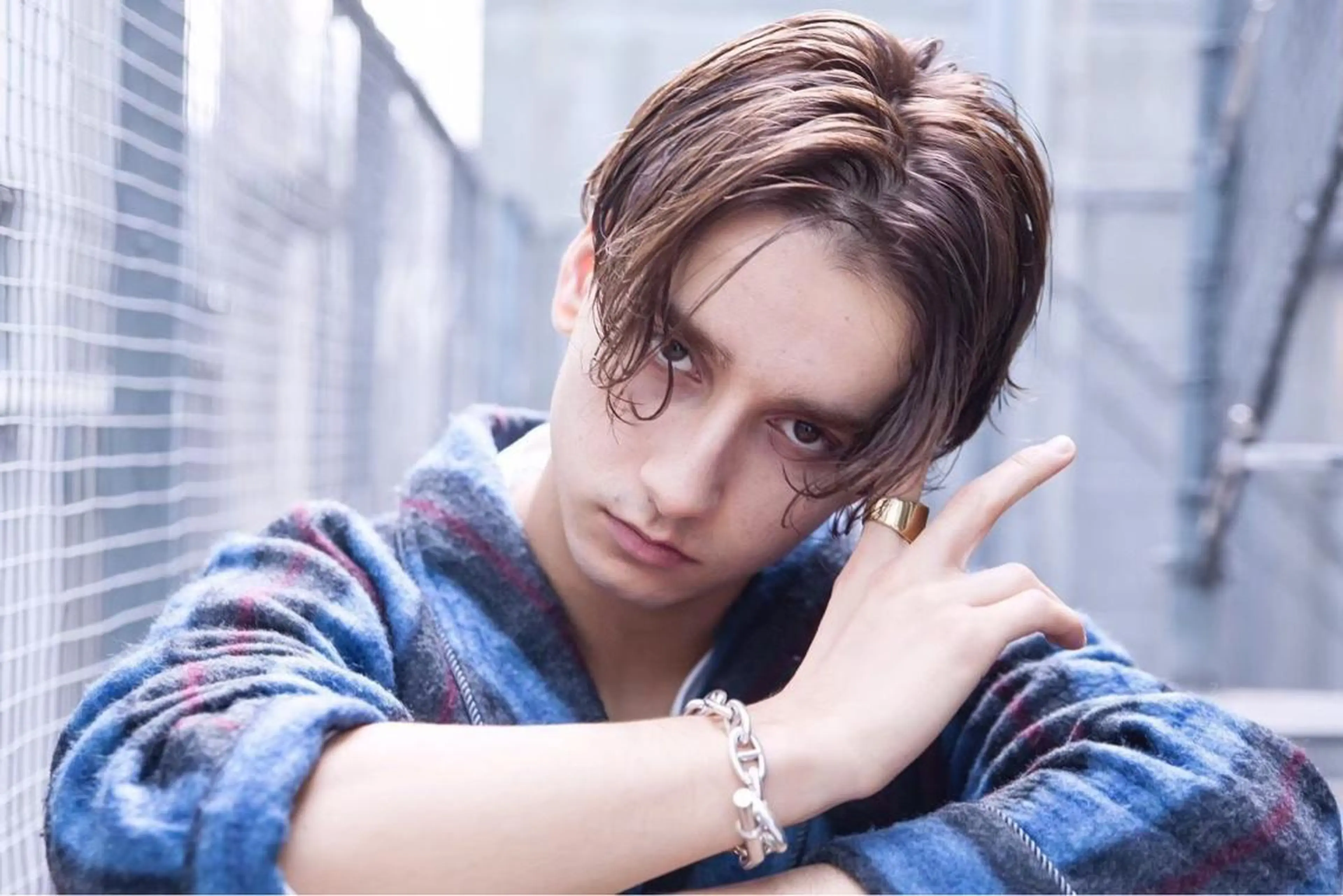 ショート カラー パーマ メンズ 波巻きスパイラルパー マ/シャドウパーマ駿のヘアスタイル