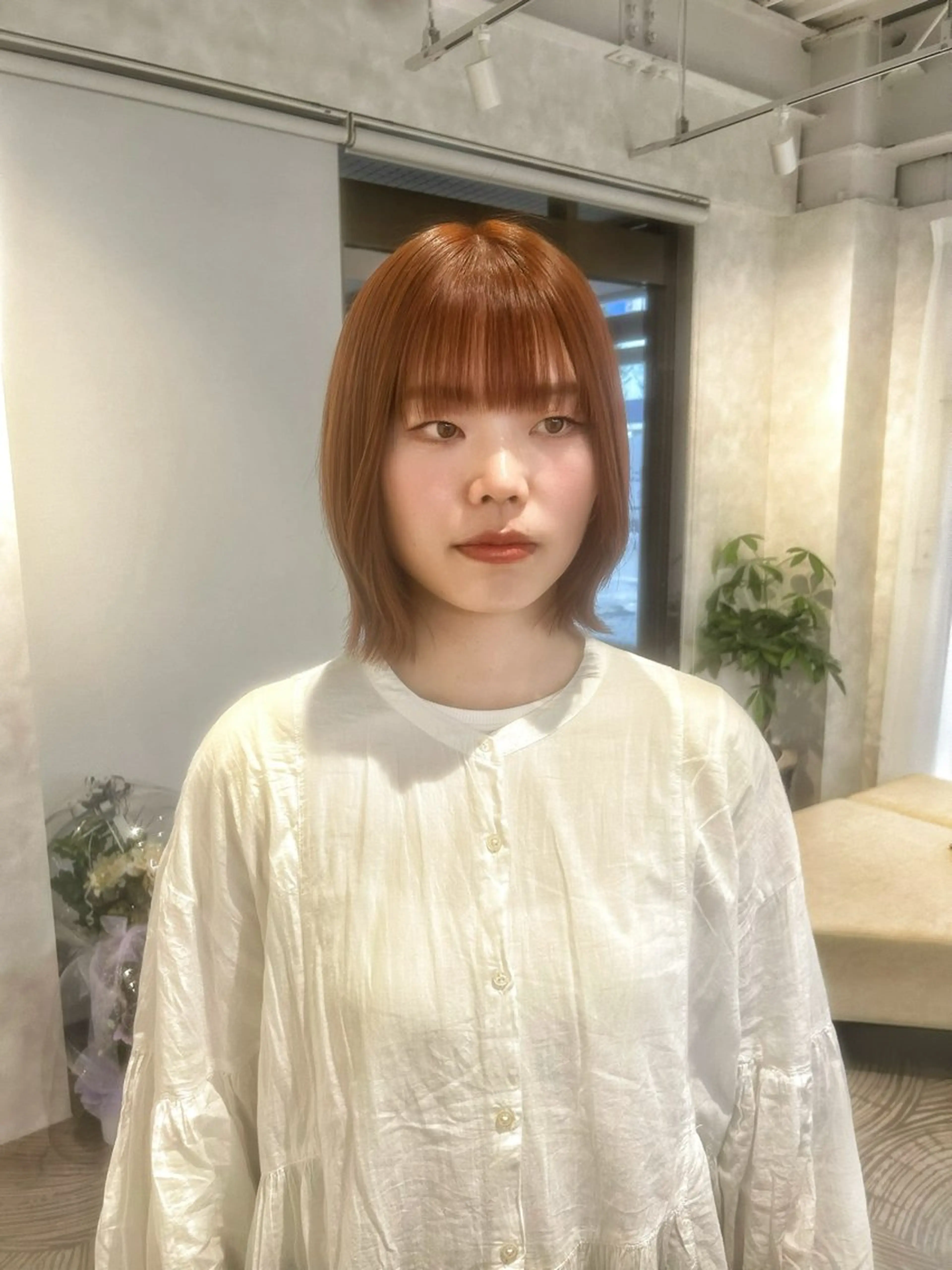 ショート カラー ボブ 外ハネヘア カット ヘアカラー トリートメント haruna🪽シ ョート/透明感カラーのヘアスタイル