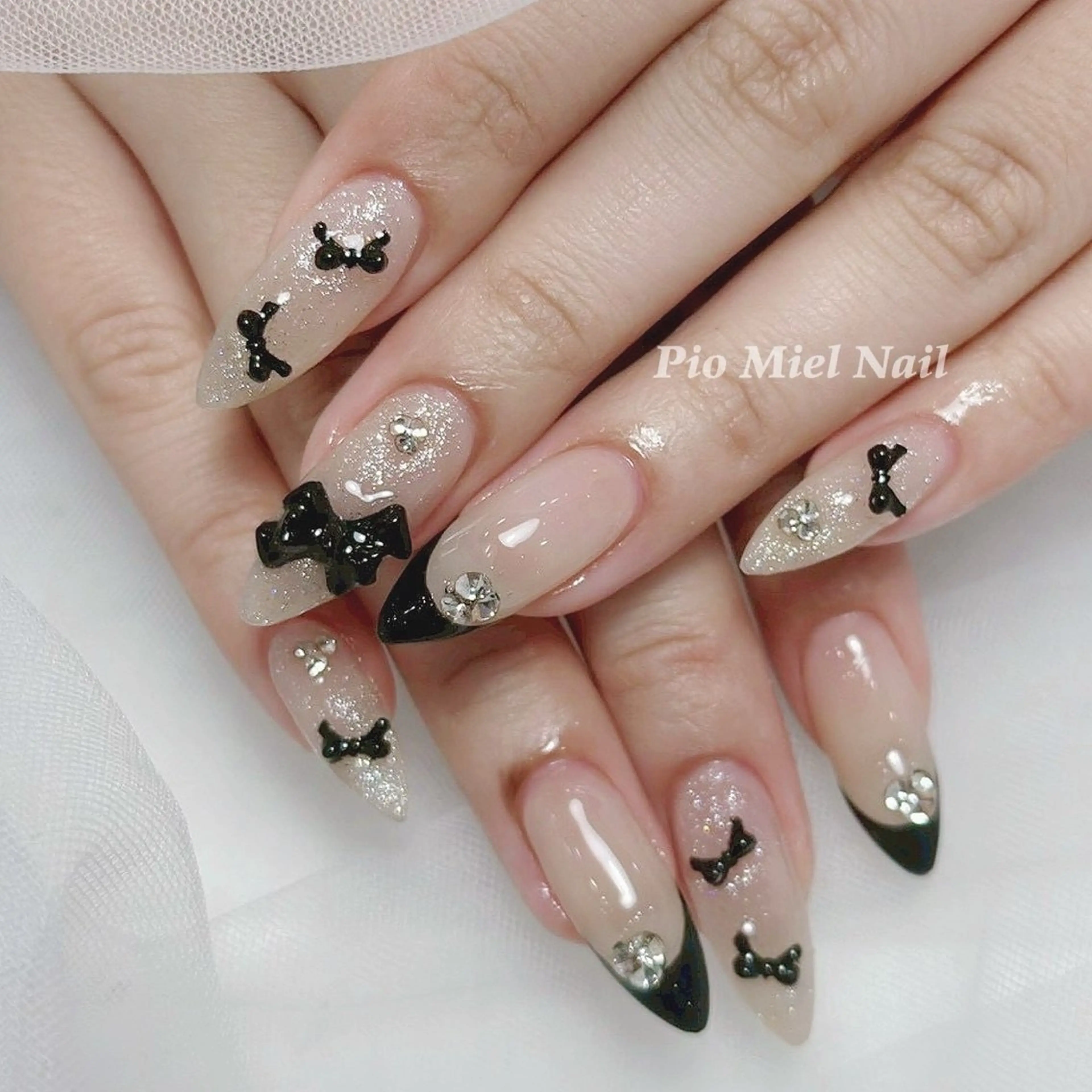 ネイル ハンドネイル HANA 長さだしのネイルデザイン