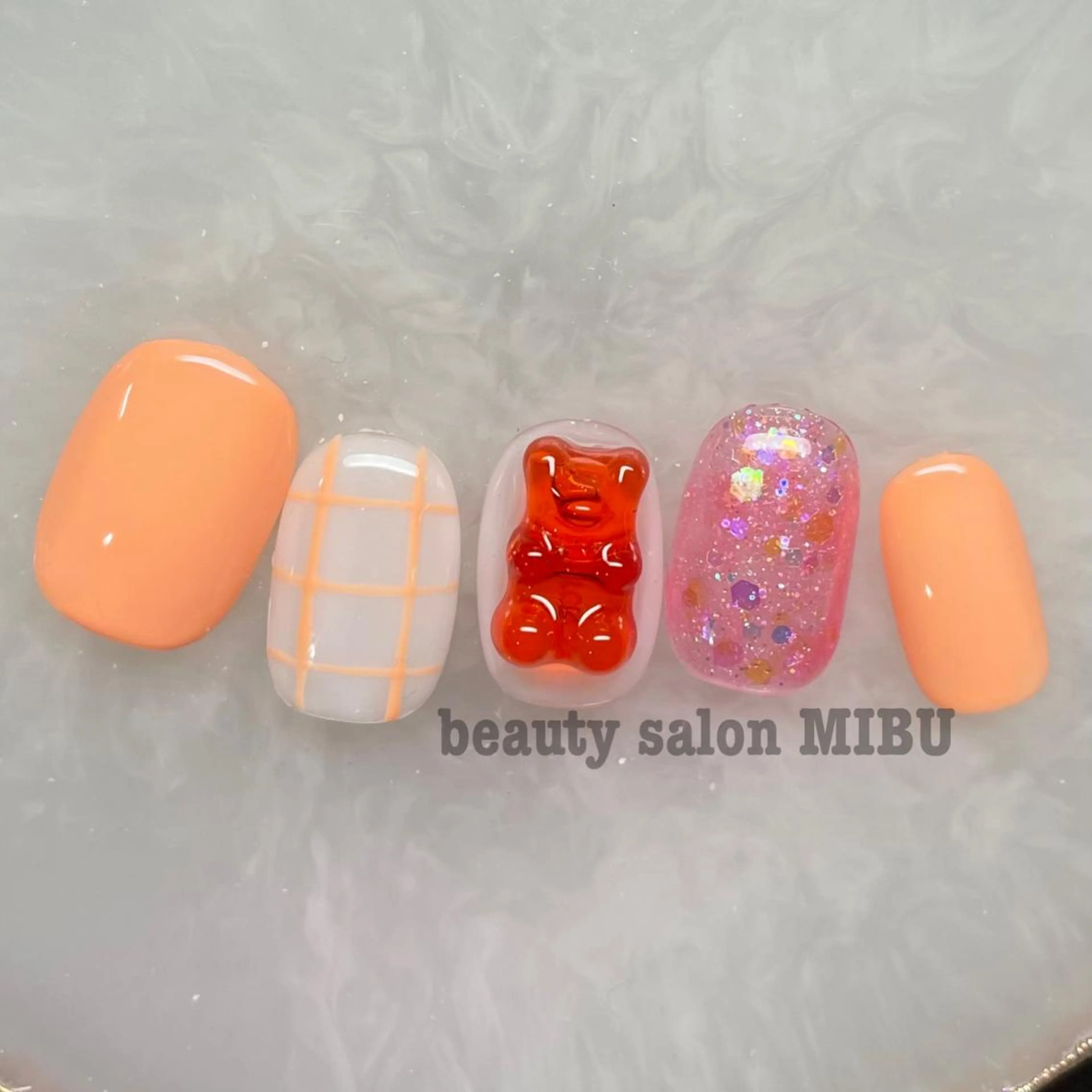 ネイル Sunny.Roa fujiのネイルデザイン