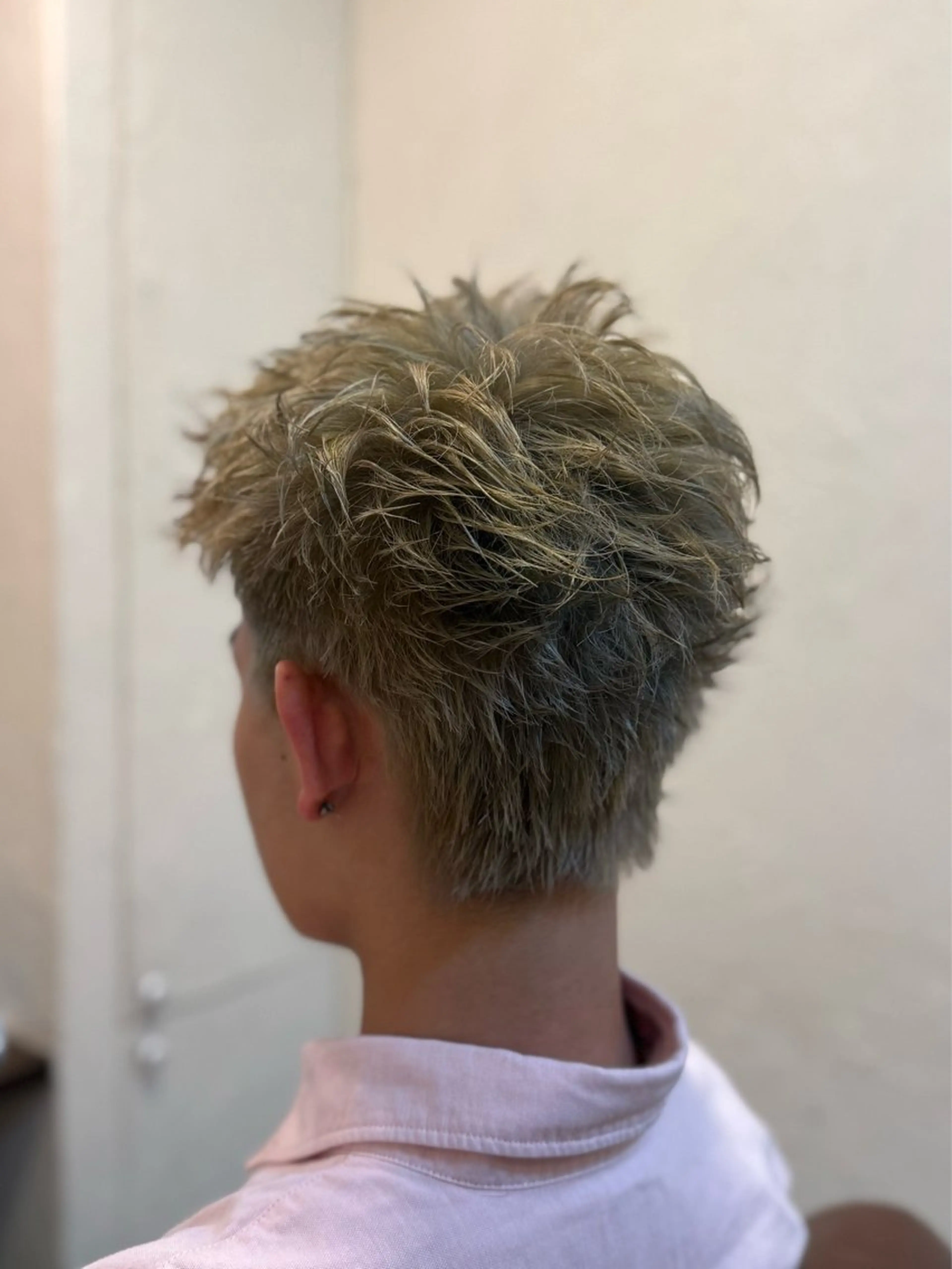 ショート カラー メンズ メンズ/スパイキー ショート/isseyのヘアスタイル