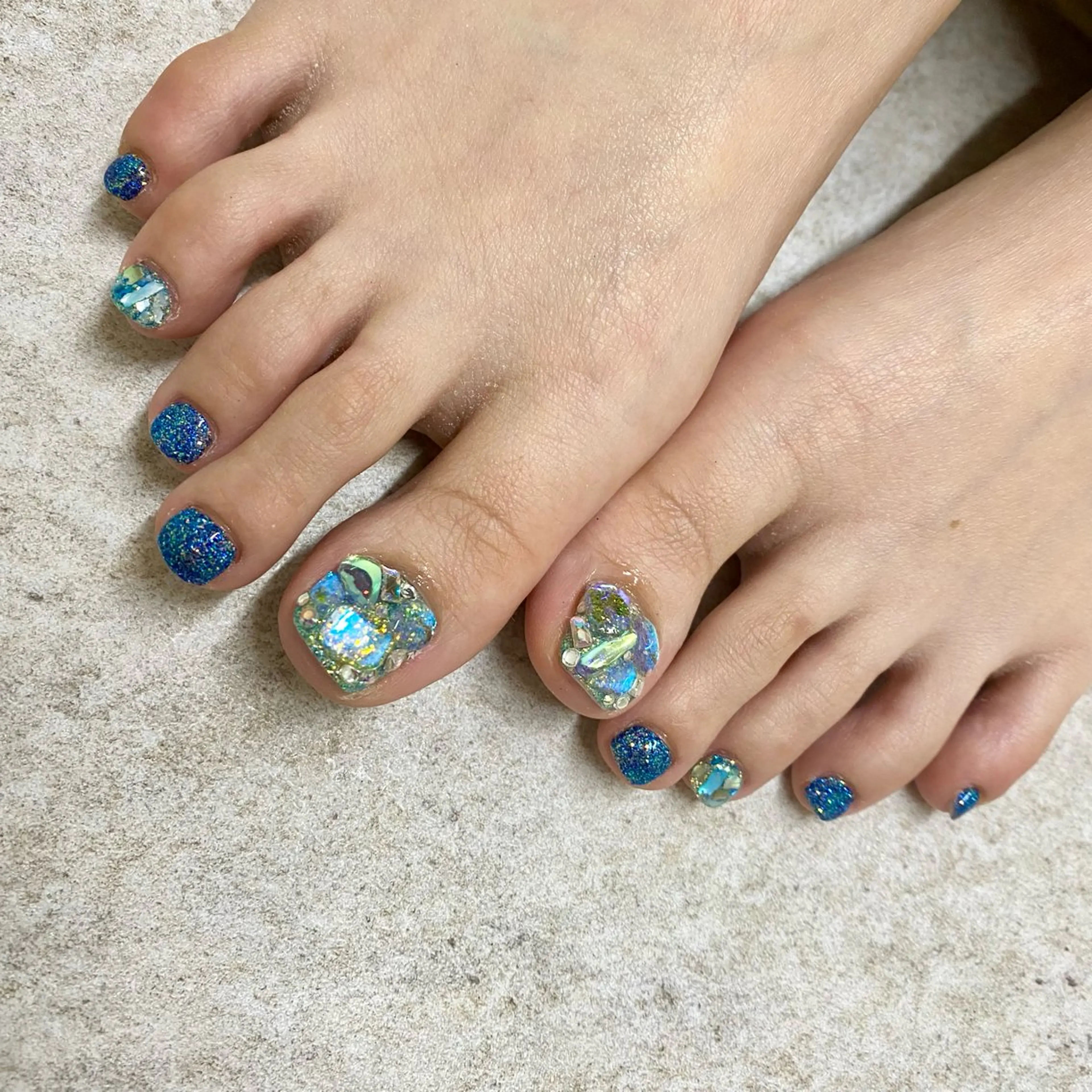 ネイル フットネイル 山﨑 葉月のネイルデザイン