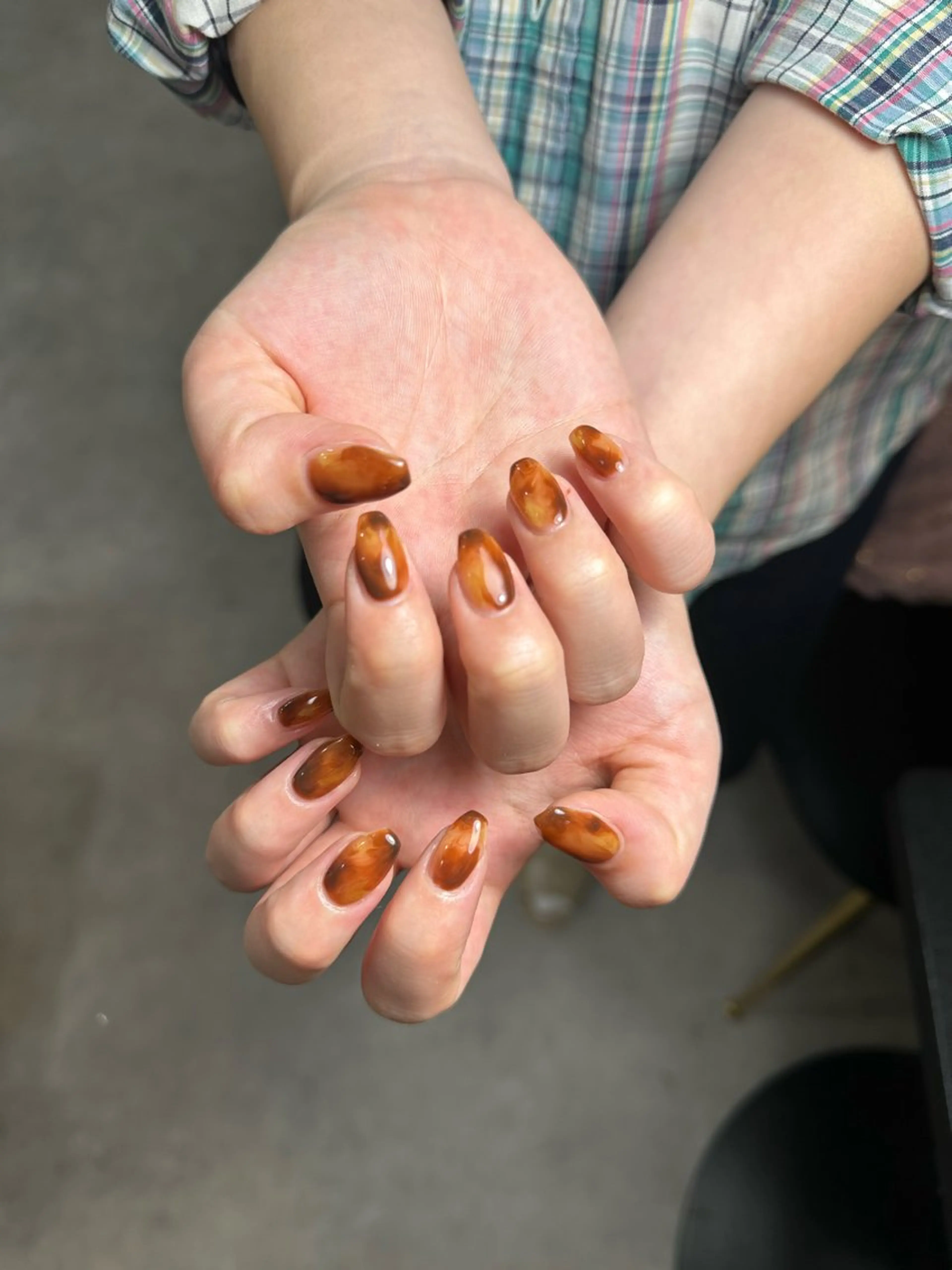 ネイル ATELIERHARLOW所属・nailist MOEのネイルデザイン