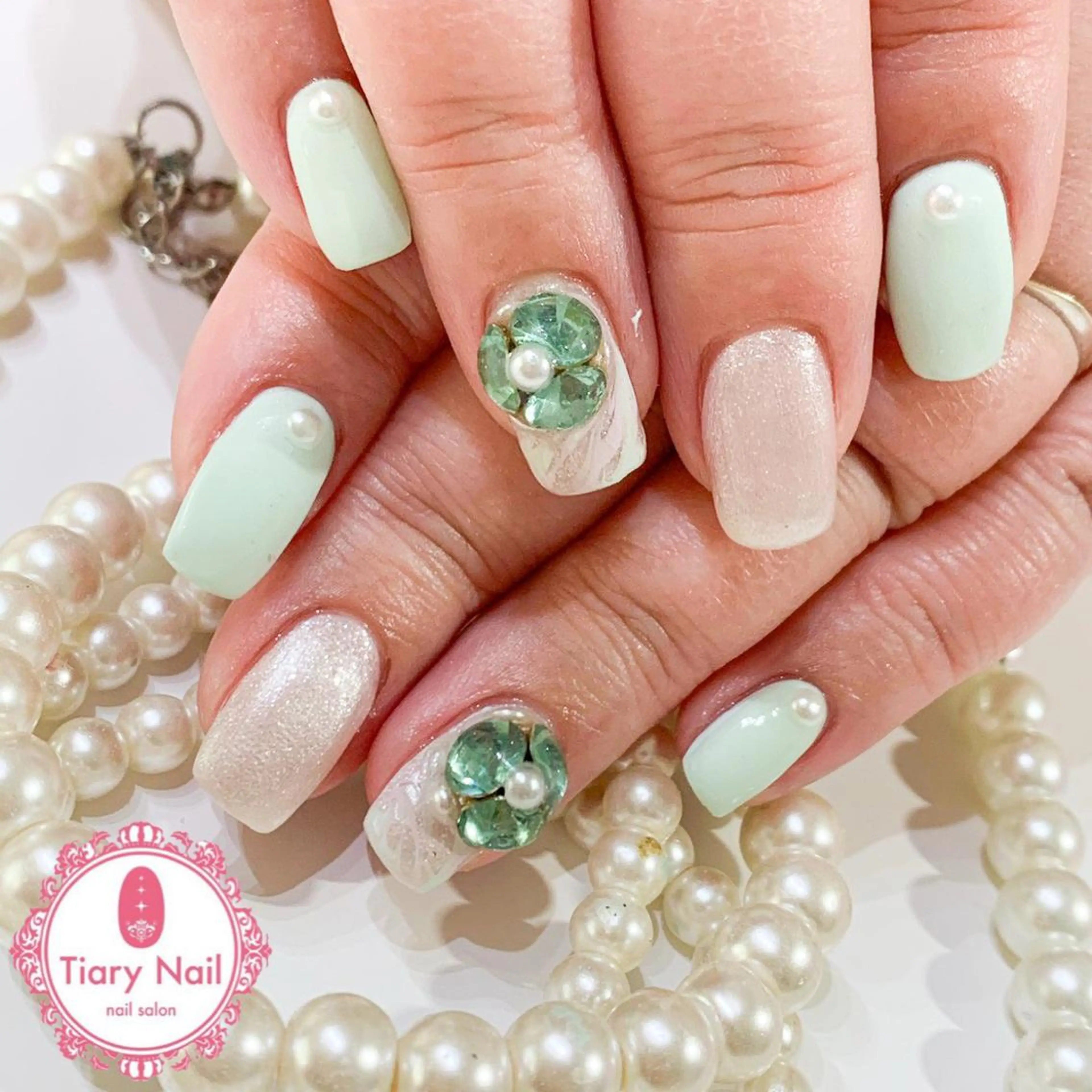 ネイル 桜ネイル クリアネイル フットネイル ジェルネイル キラキラネイル 💗🪽Tiary Nail🪽💗のネイルデザイン