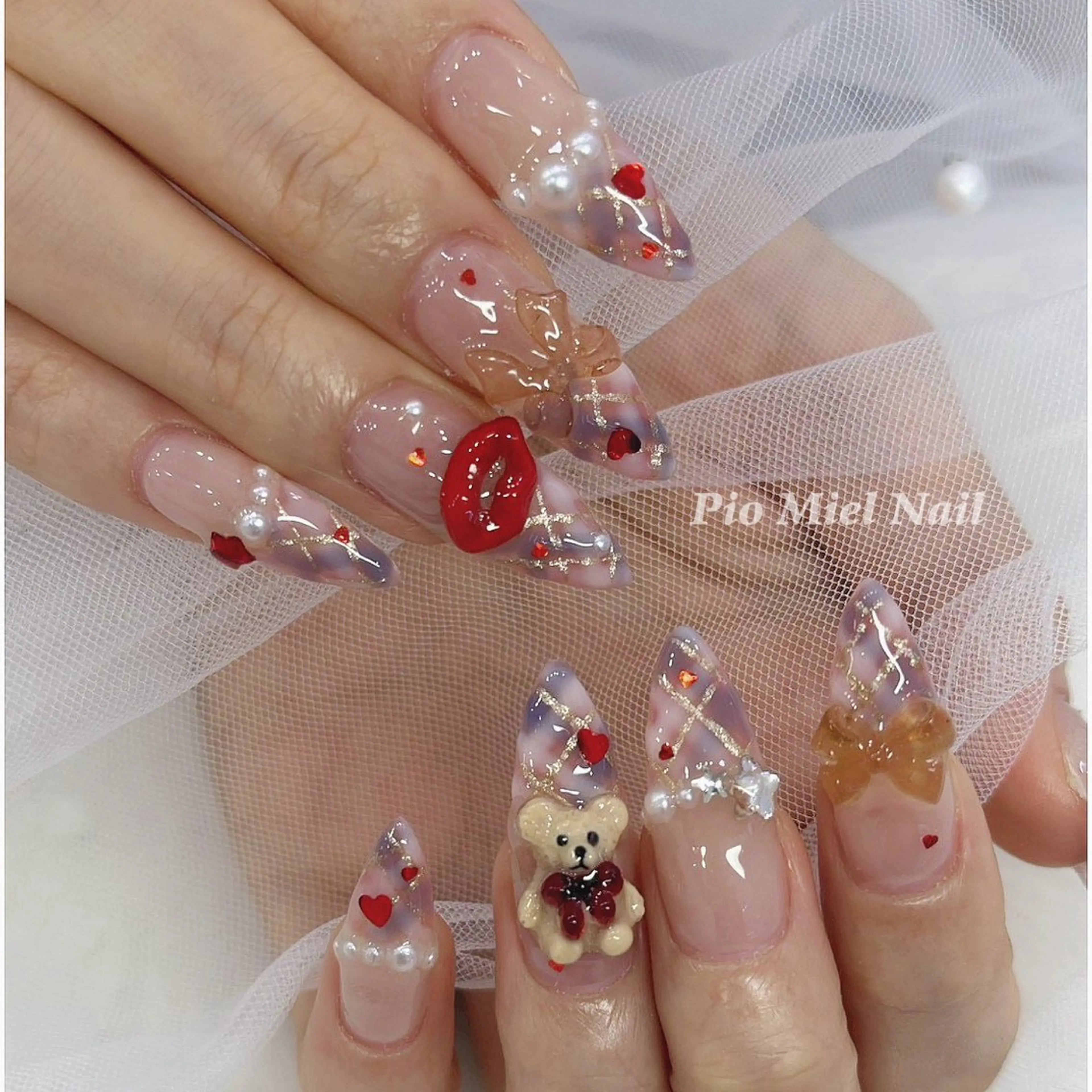 ネイル ガーリー ハート 韓国ネイル ロングネイル パープル ハンドネイル HANA 長さだしのネイルデザイン