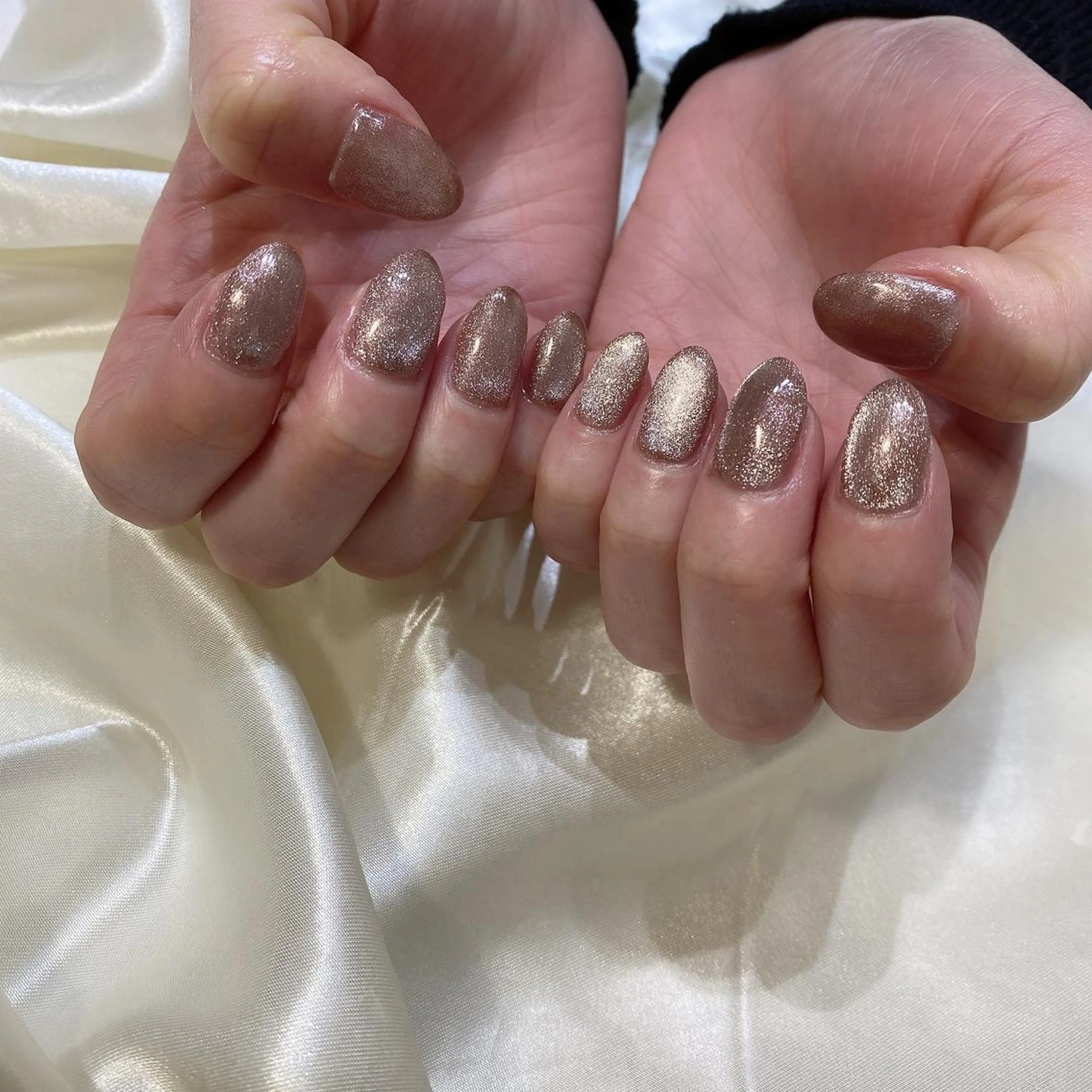 ネイル ハンドネイル 西岡 杏のネイルデザイン