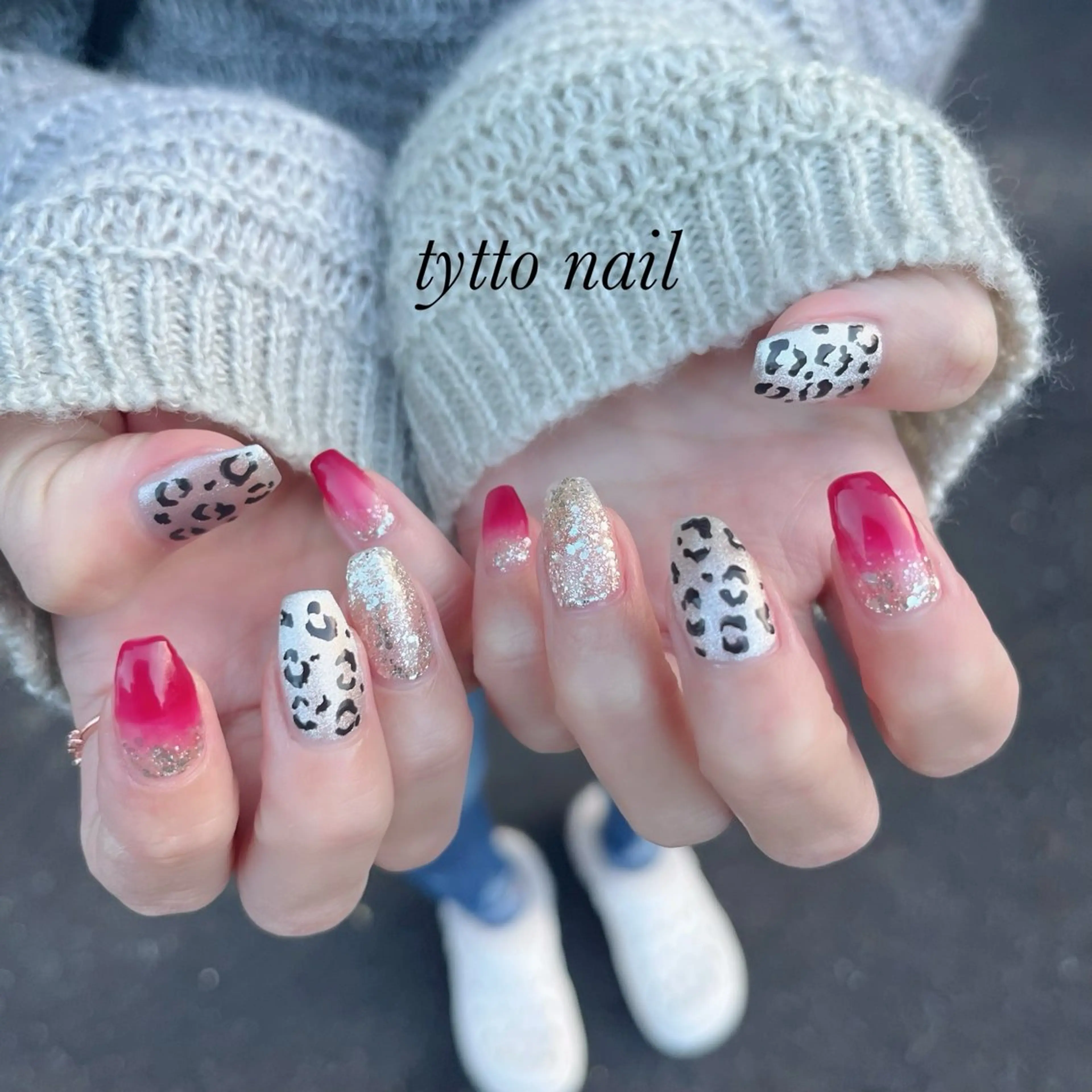 ネイル アニマル柄 ガーリー グラデーション キラキラネイル ラメ(グリッター) ハンドネイル tytto nail ❤︎‪‪eri‪‪のネイルデザイン