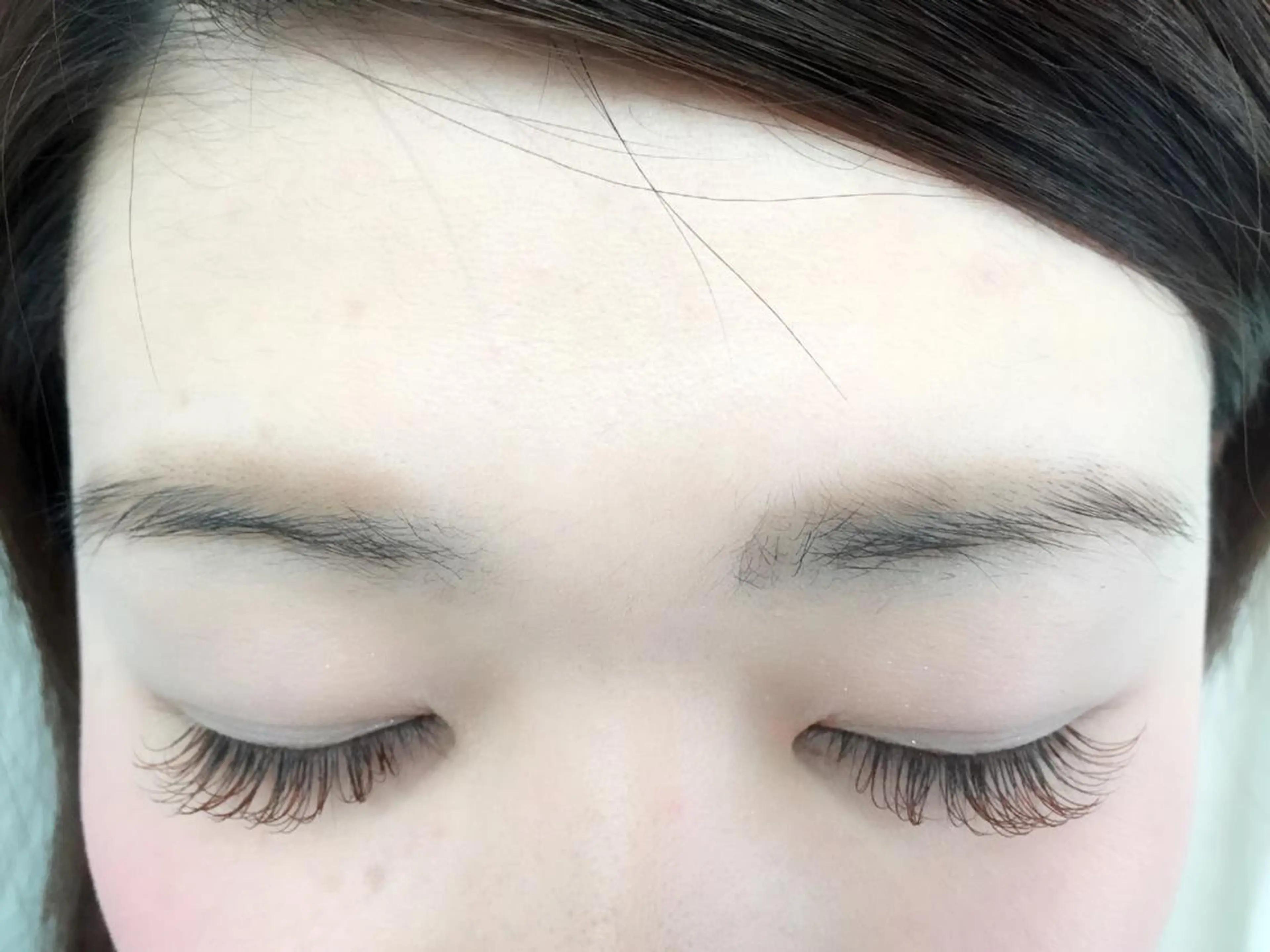 マツエク・マツパ Cカール カラーマツエク 🥚sumire🥚 アイデザイナーの眉毛・アイブロウイメージ