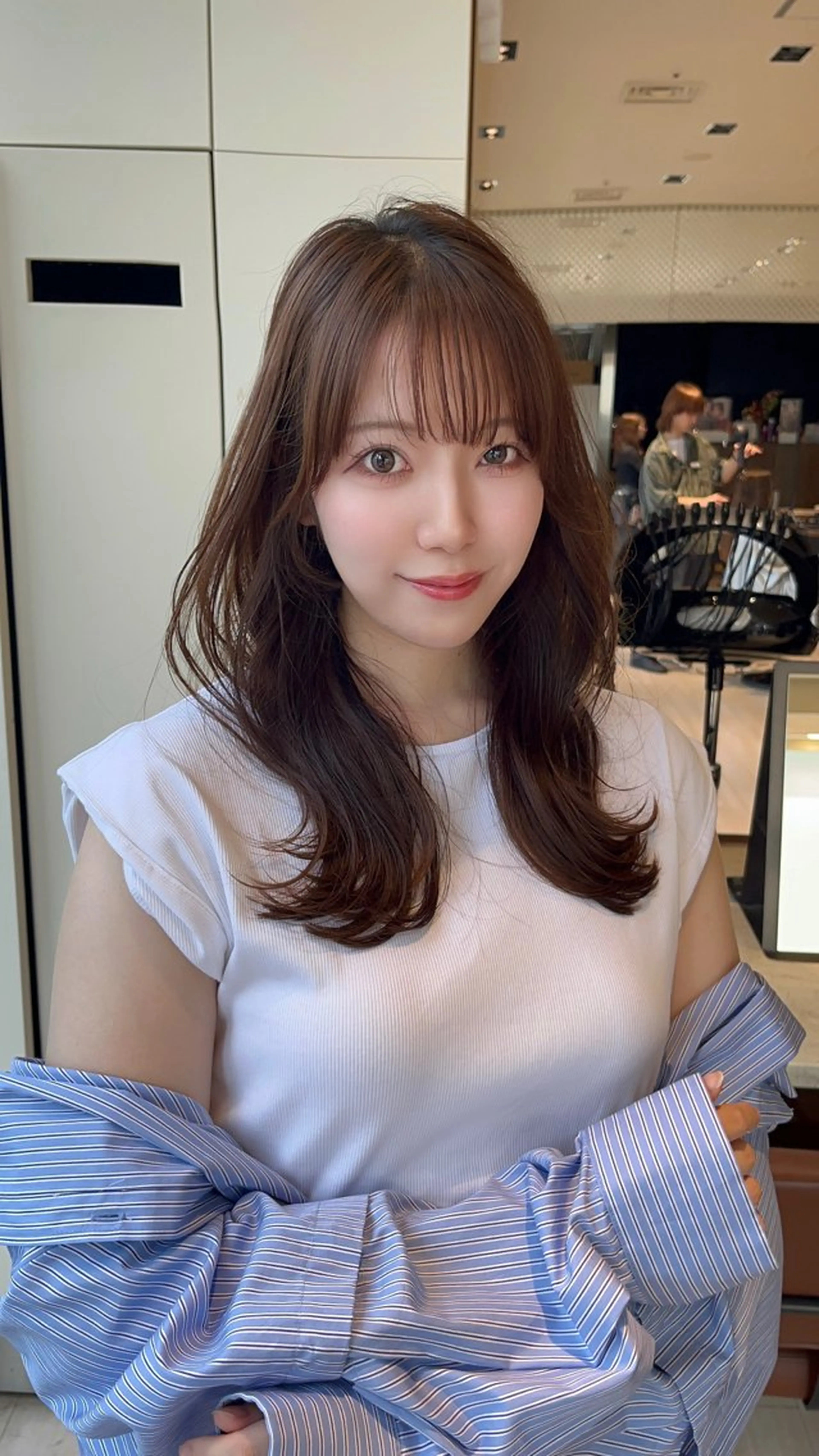 セミロング カラー レイヤーカット カット ヘアカラー トリートメント レイヤーカット顔周り /アレンジ伊藤彪真のヘアスタイル