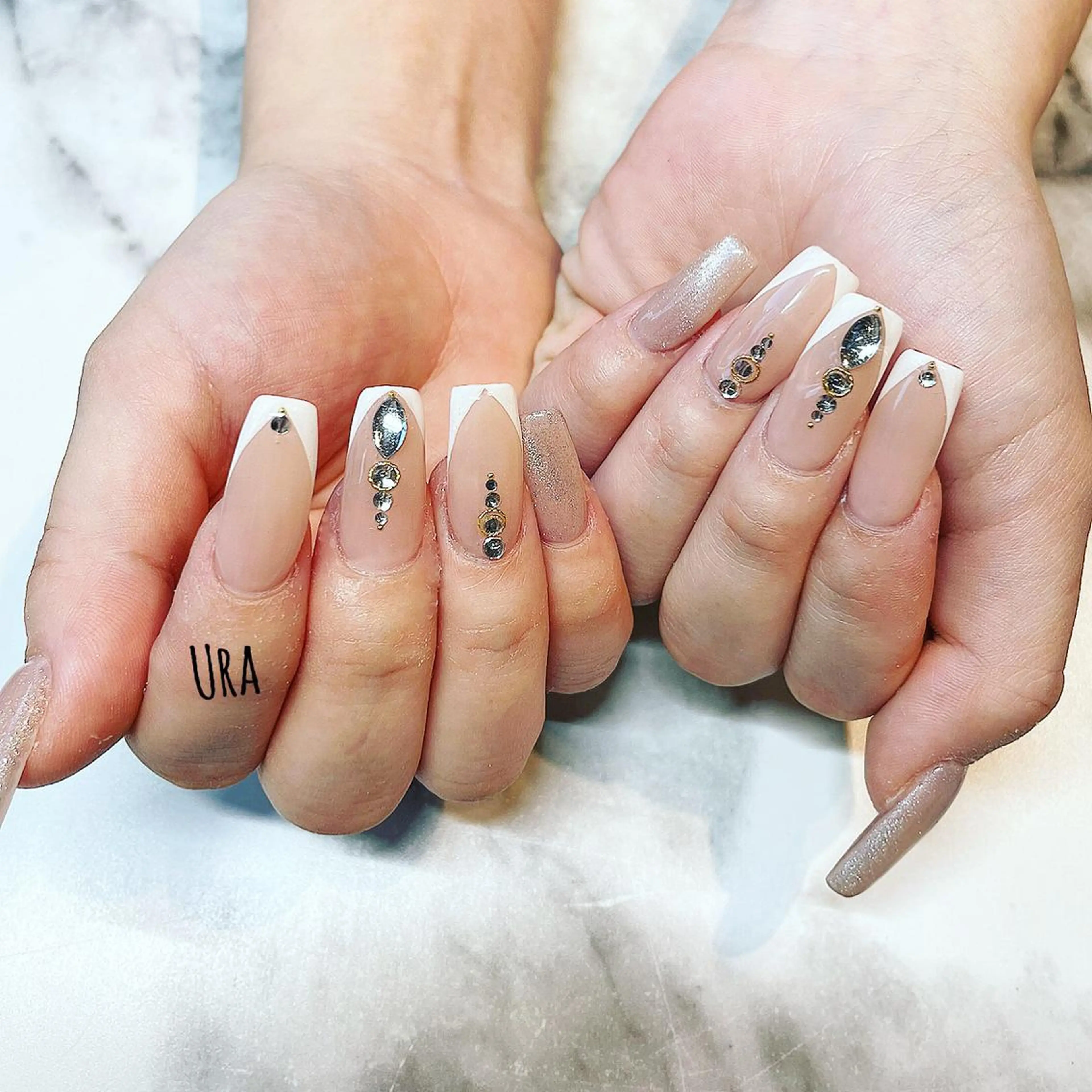 ネイル UrakoNail 《nail》のネイルデザイン