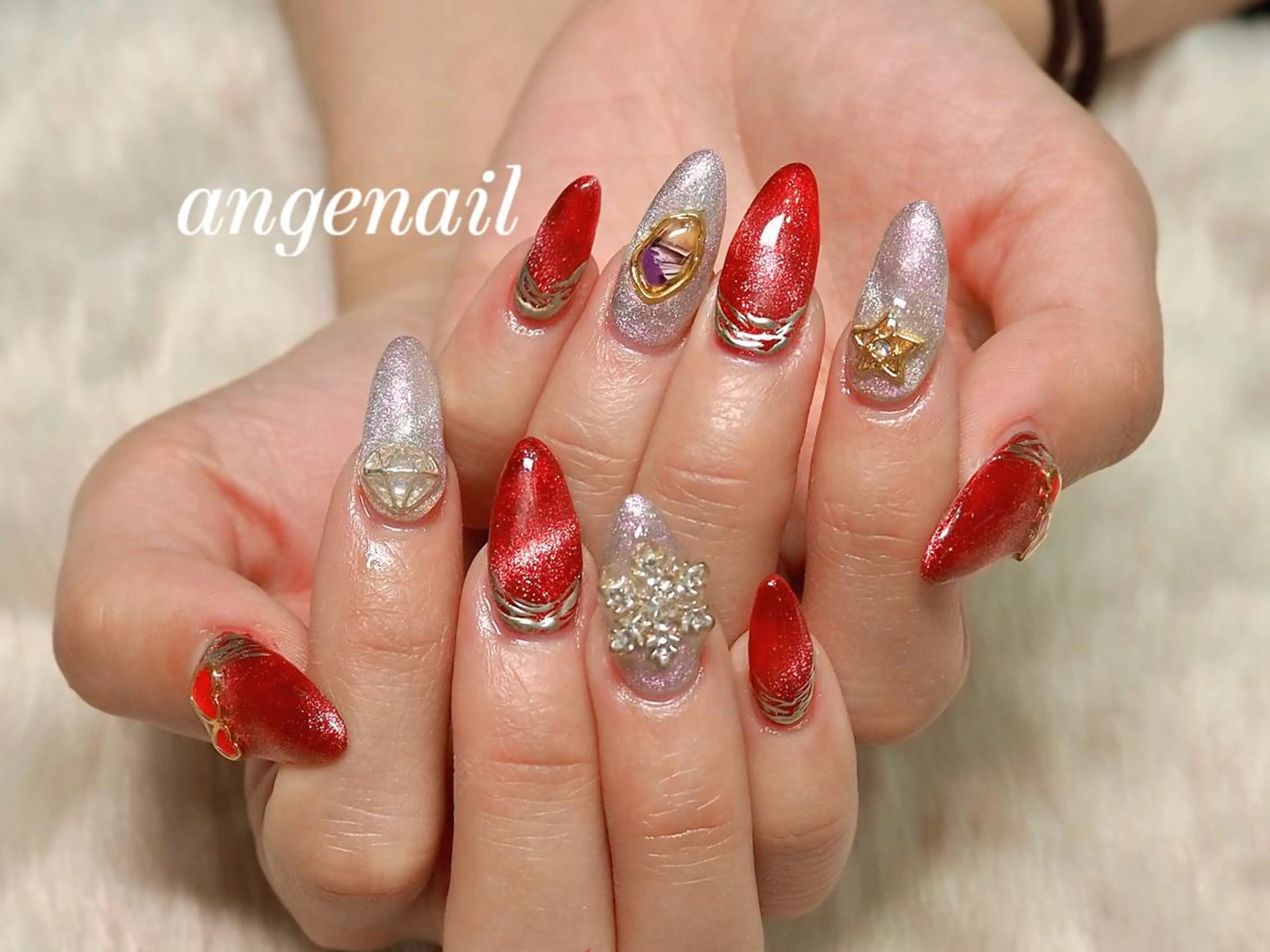 ネイル オーナーネイリスト MAKIのネイルデザイン