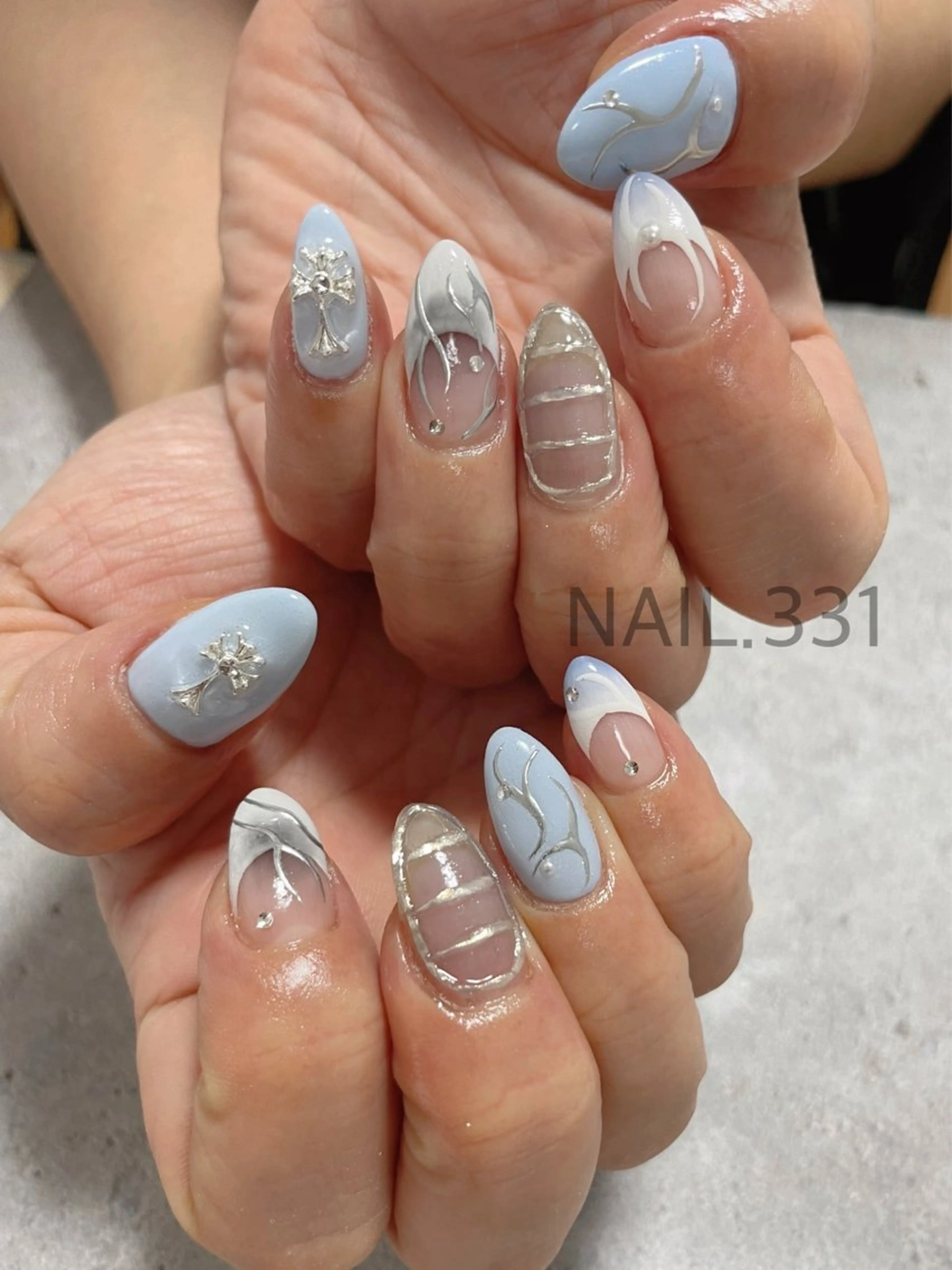 ネイル NAIL.331所属・Nail 331のネイルデザイン
