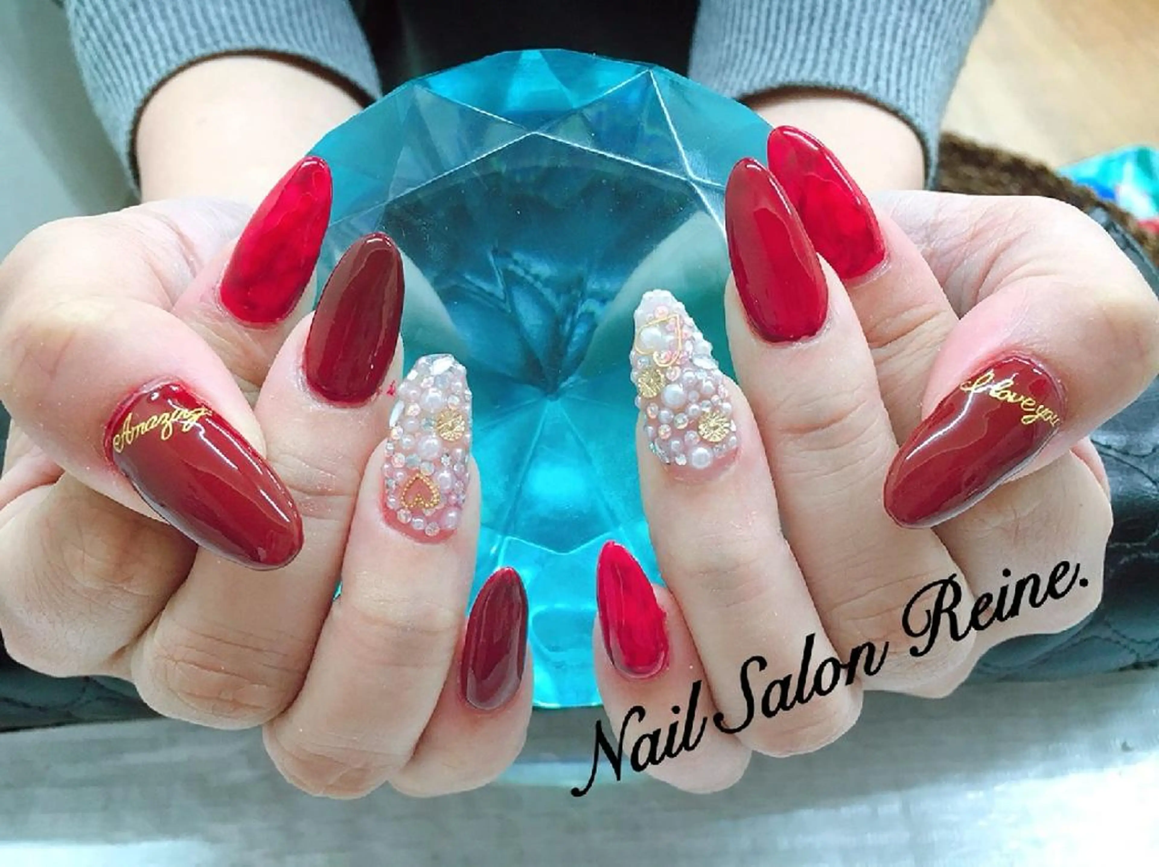 ネイル ゴージャス シンプルネイル Nailsalon Reine所属・玉栄 伶奈のネイルデザイン