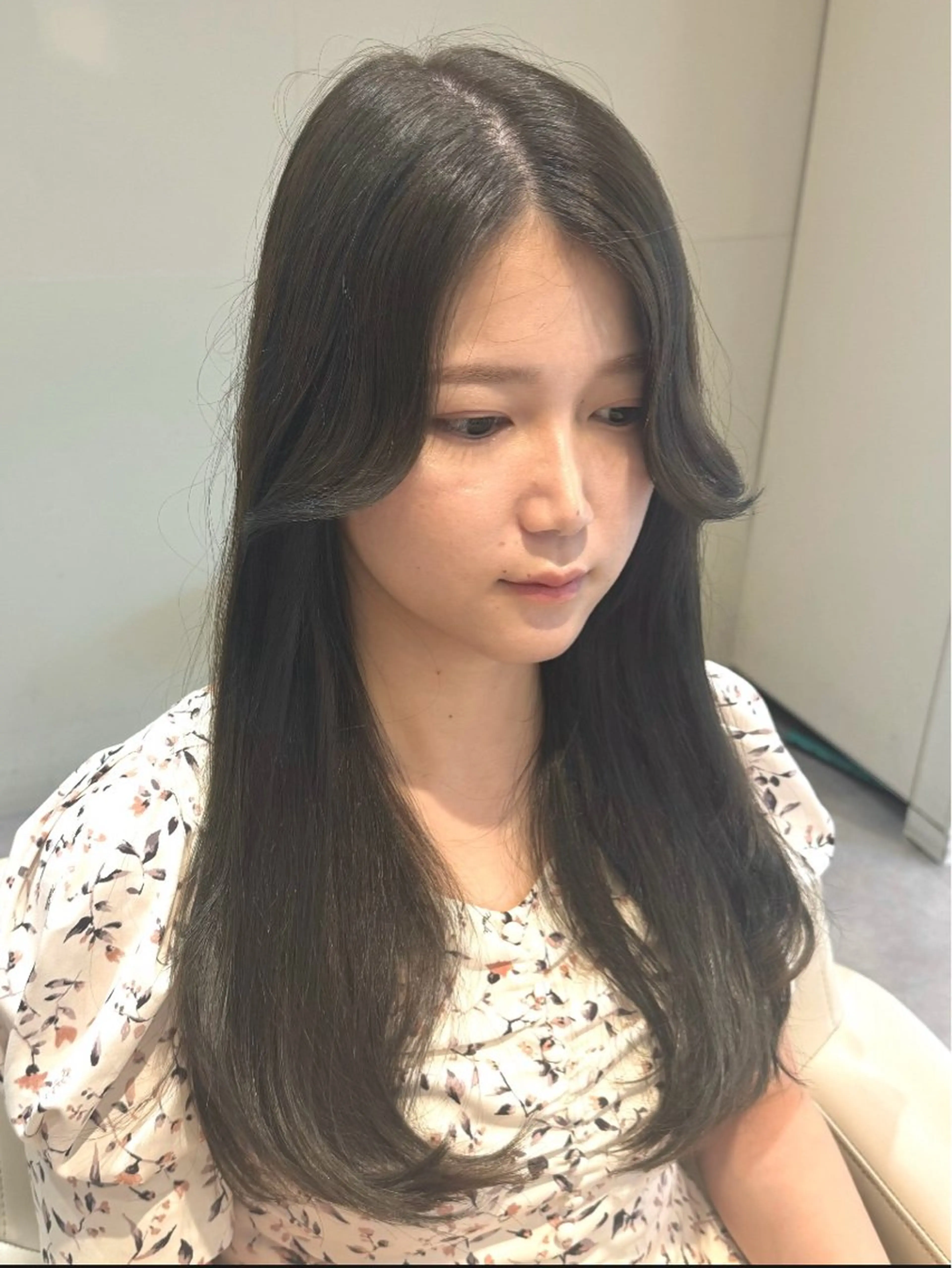 セミロング カラー 巻ける美髪矯正/ 韓国ヘア/yutaのヘアスタイル