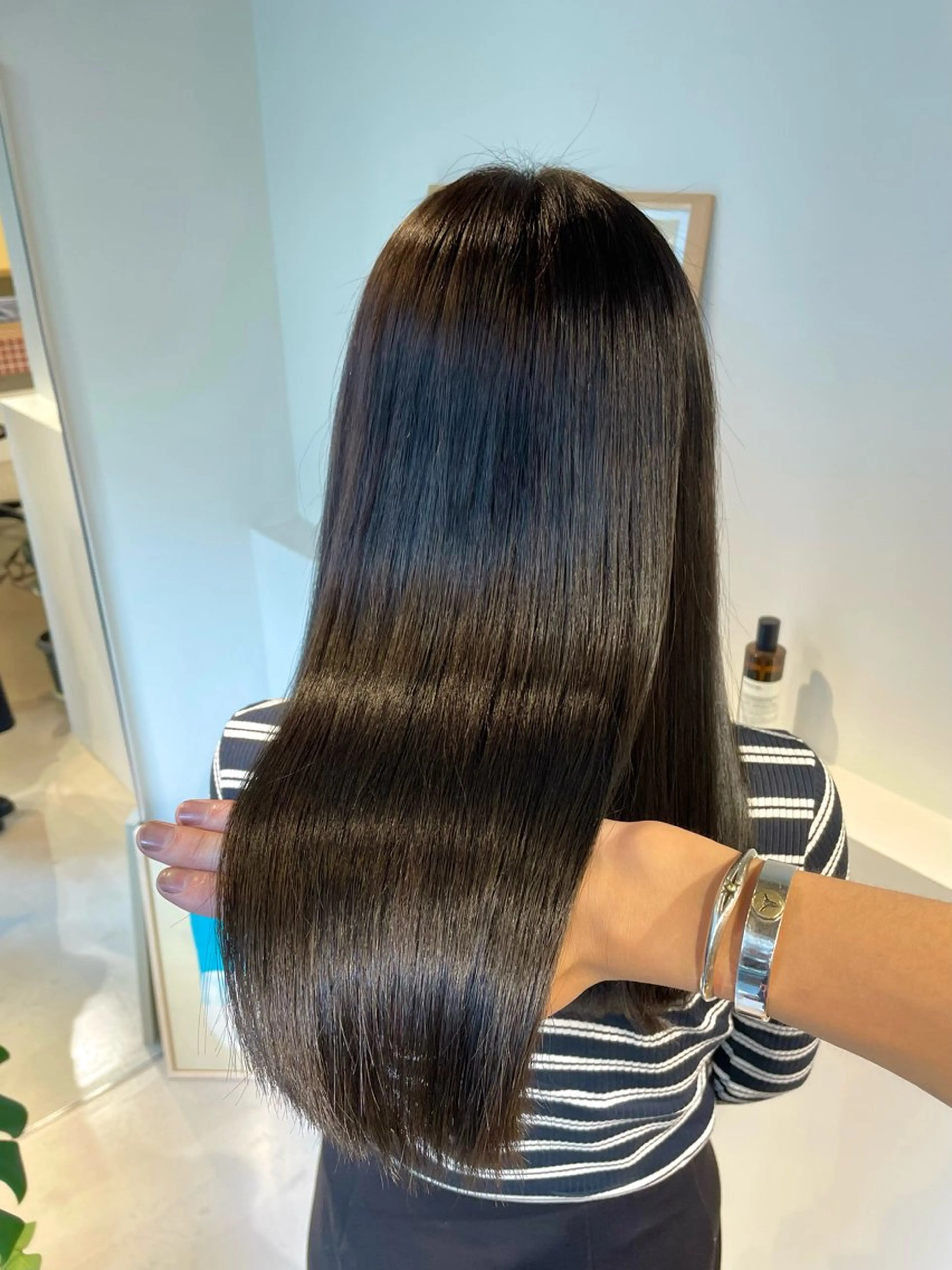 ロング カラー アディクシーカラー アッシュ ベージュカラー グレージュ オリーブカラー eto所属・髪質改善スペシャリス ト長尾勇弥/梅田中津のヘアスタイル