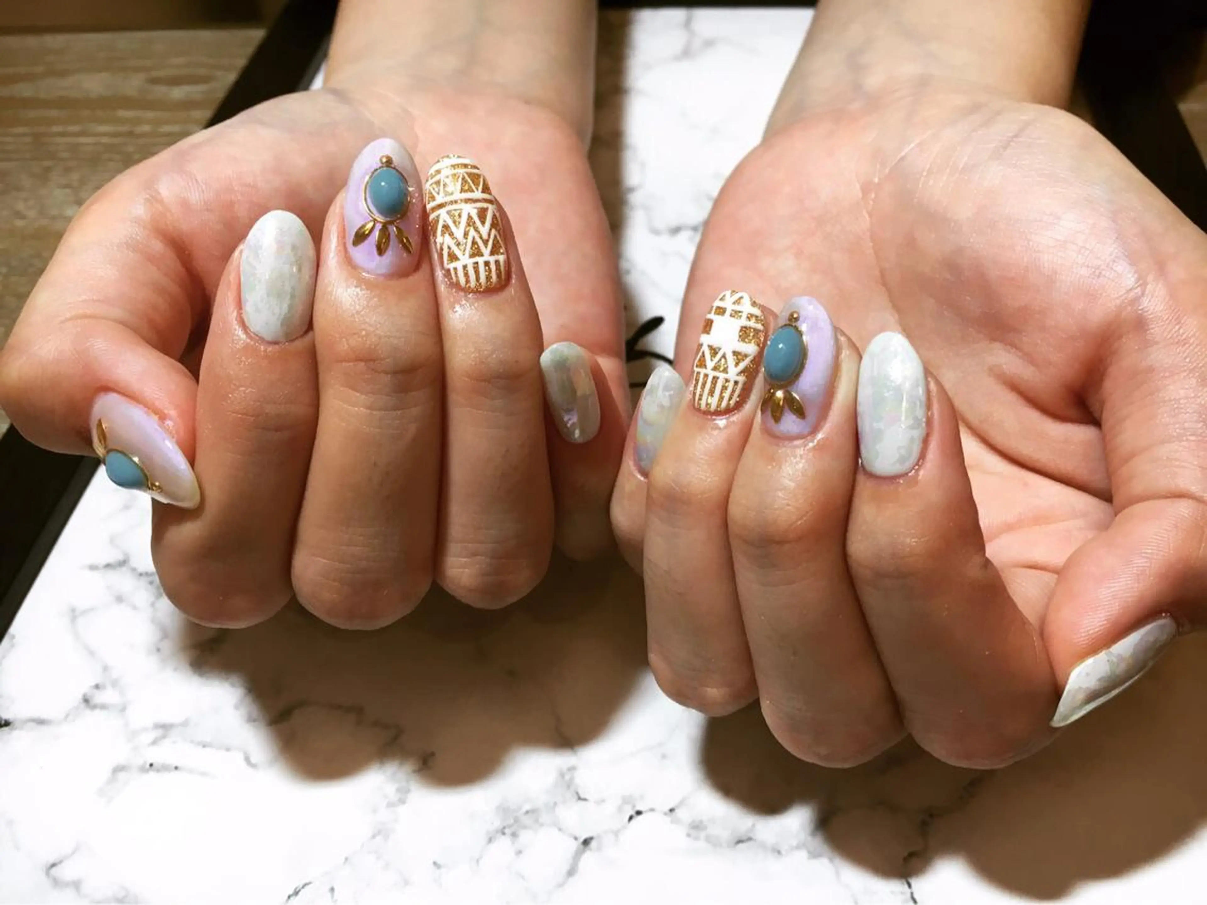 ネイル 持ち込み ハンドネイル LOVE NAIL 💕Sonoのネイルデザイン