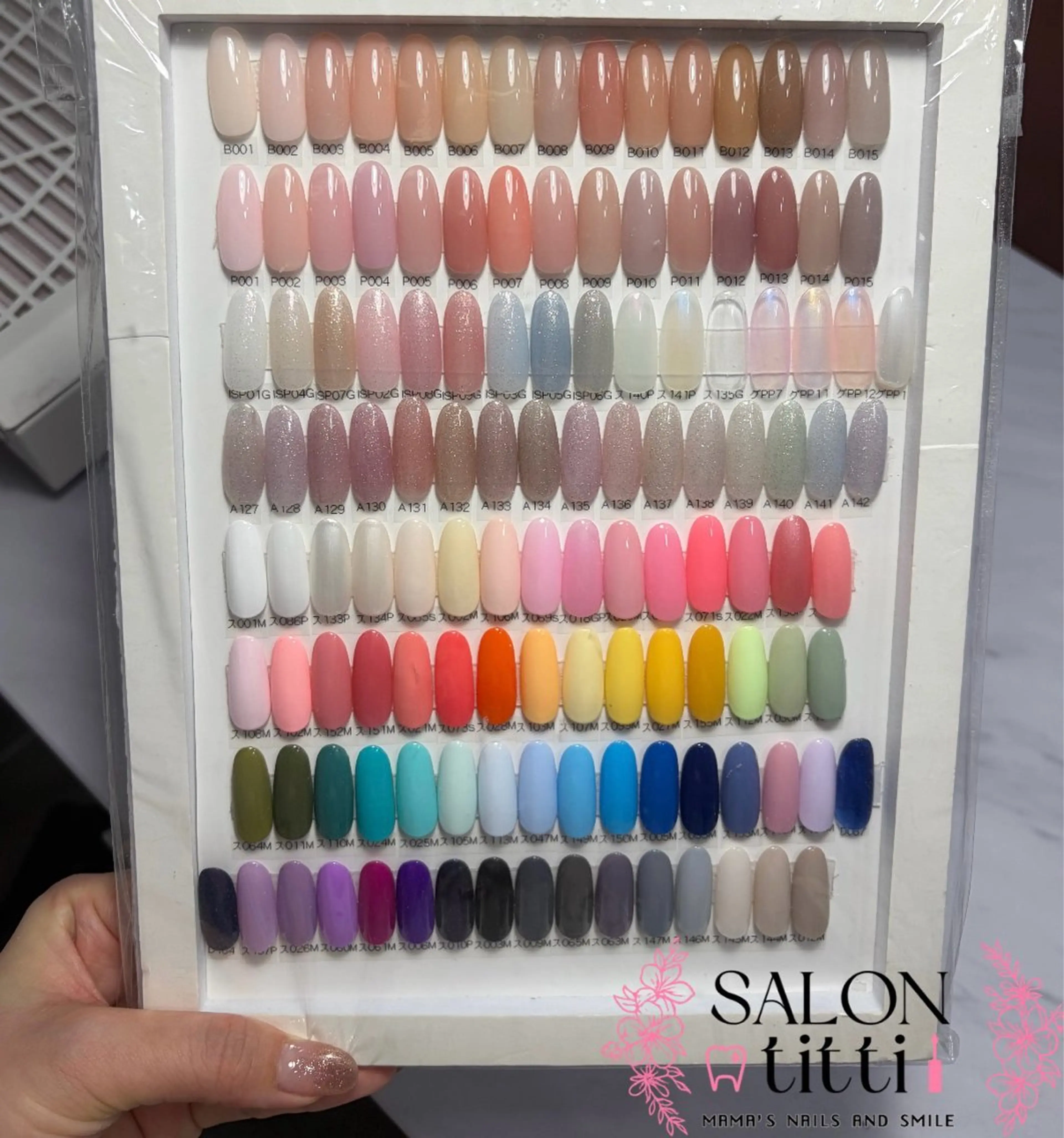 ネイル ハンドネイル 勝ちどきネイルサロン titti みくのネイルデザイン