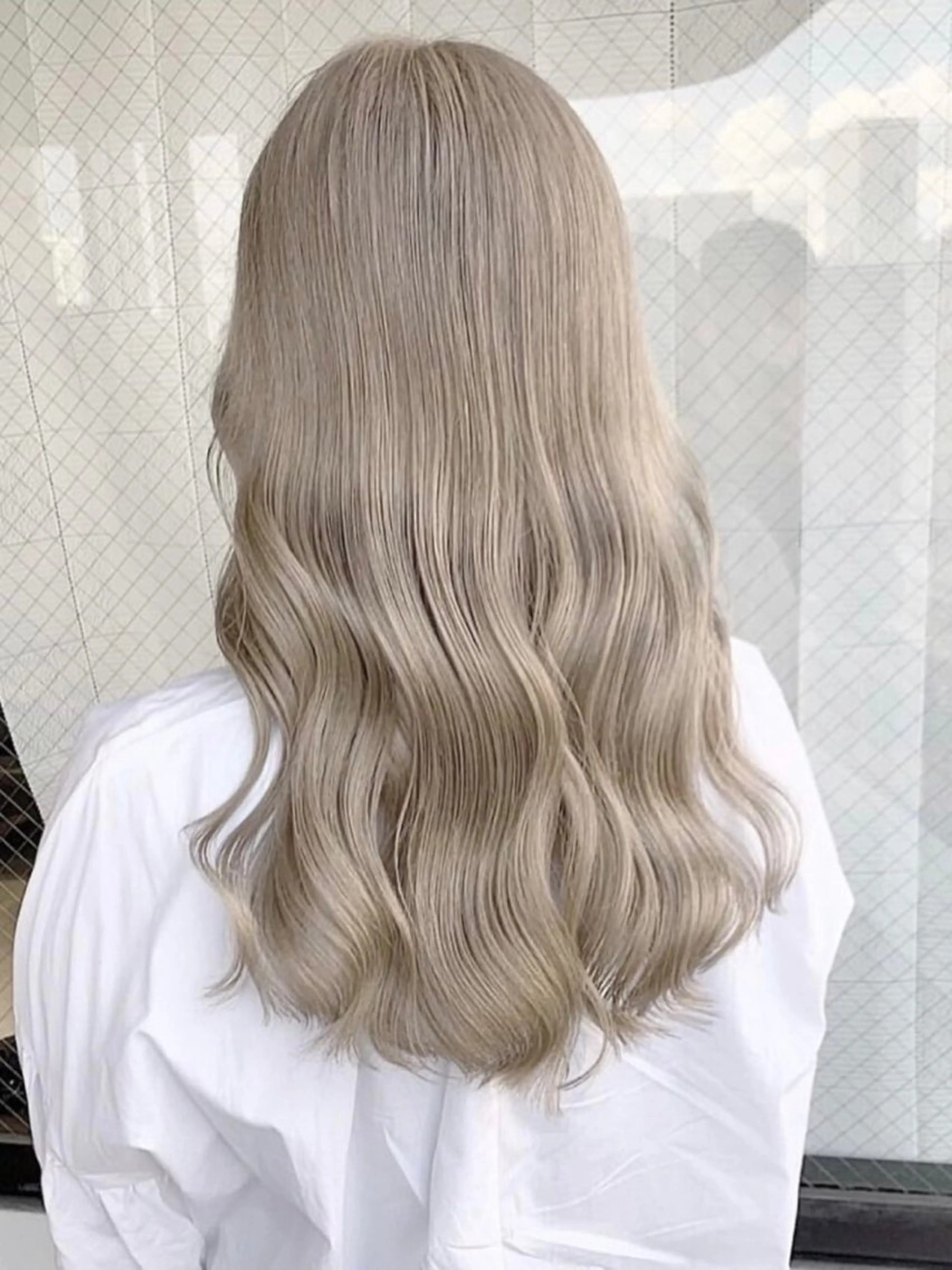 ロング カラー 江坂エリア最安値◎ ブリーチ*土田のヘアスタイル