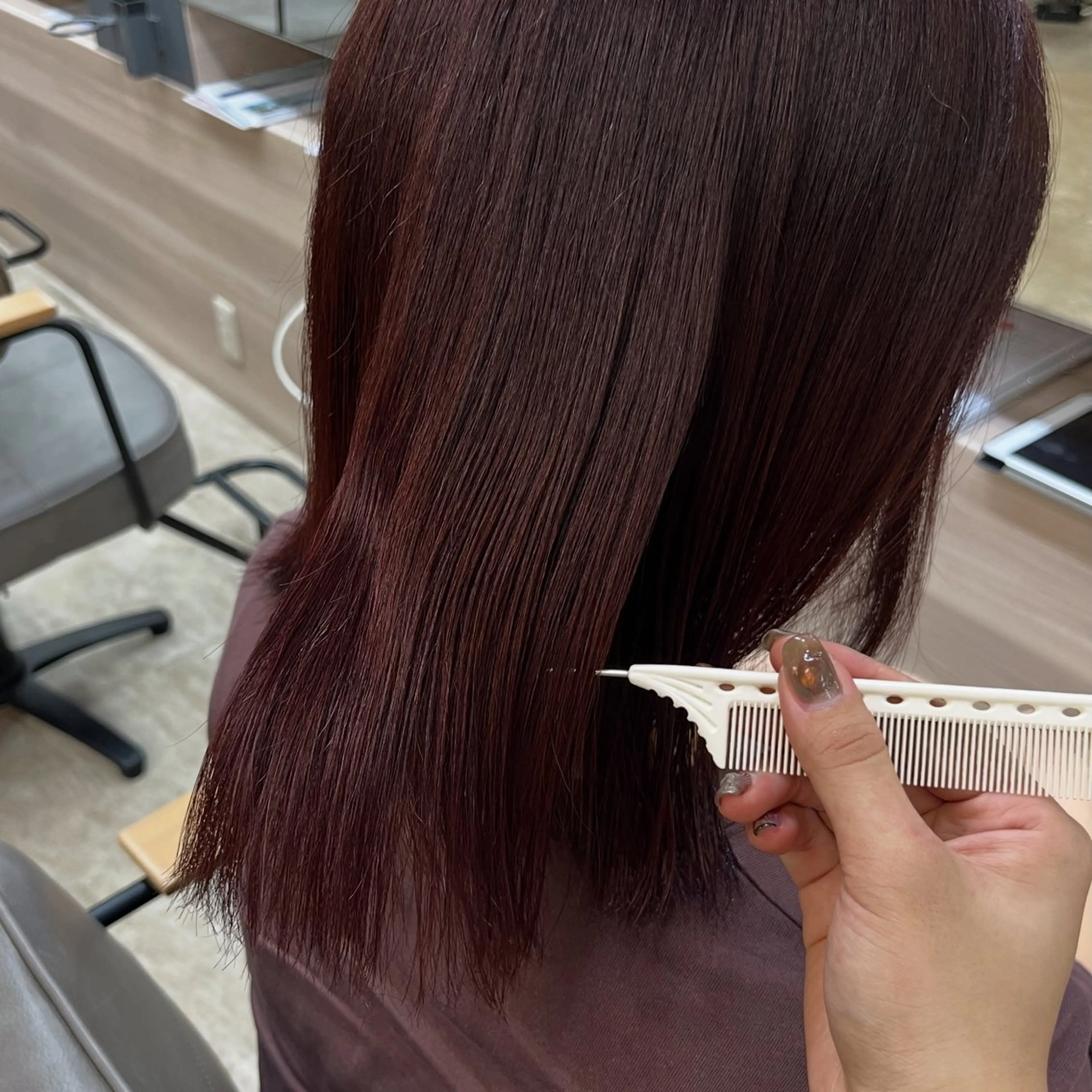 カラー ルチア　パリ所属・ブリーチカラーモデル yunaのヘアスタイル