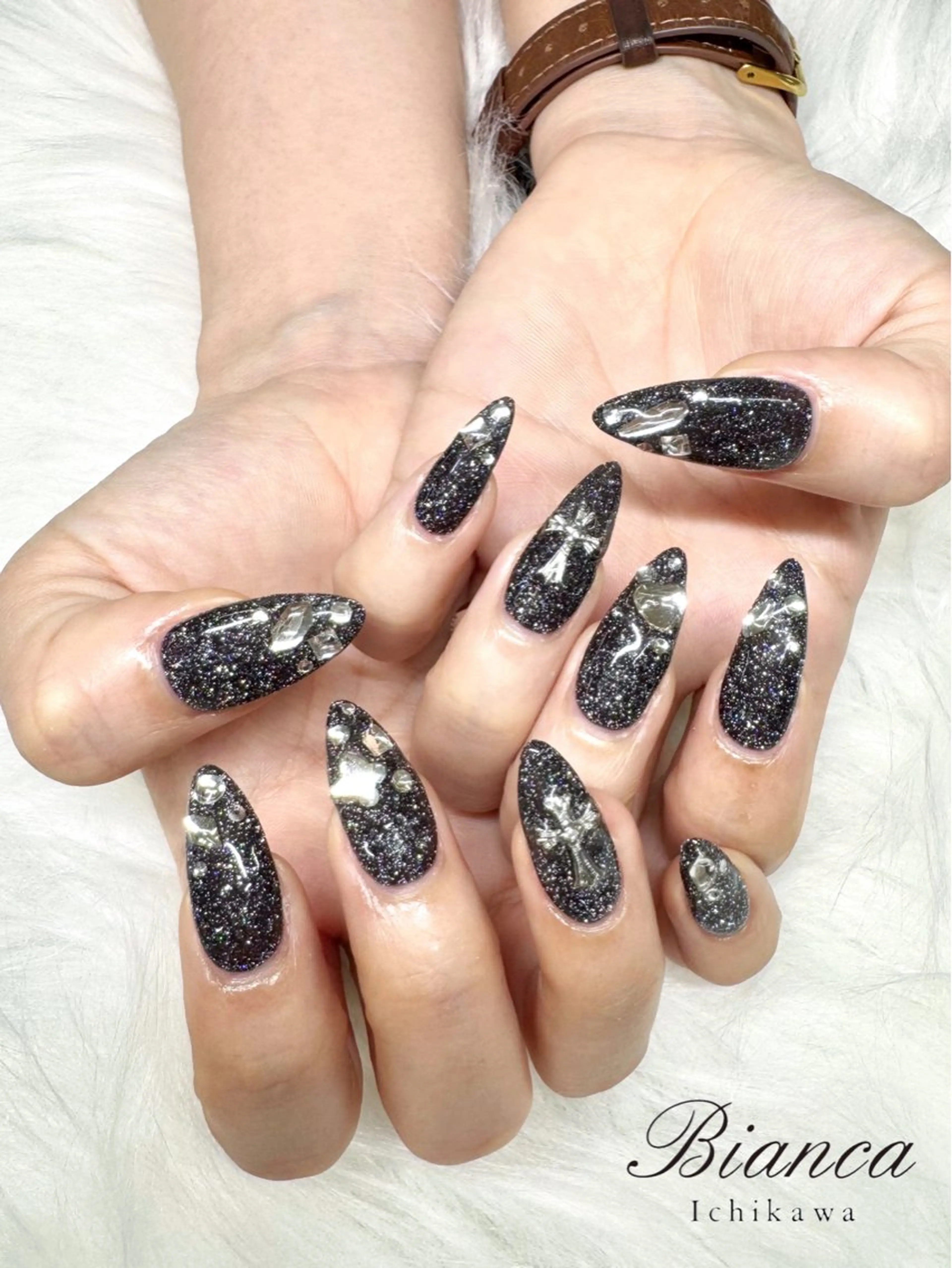 ネイル Bianca 石井🎀のネイルデザイン