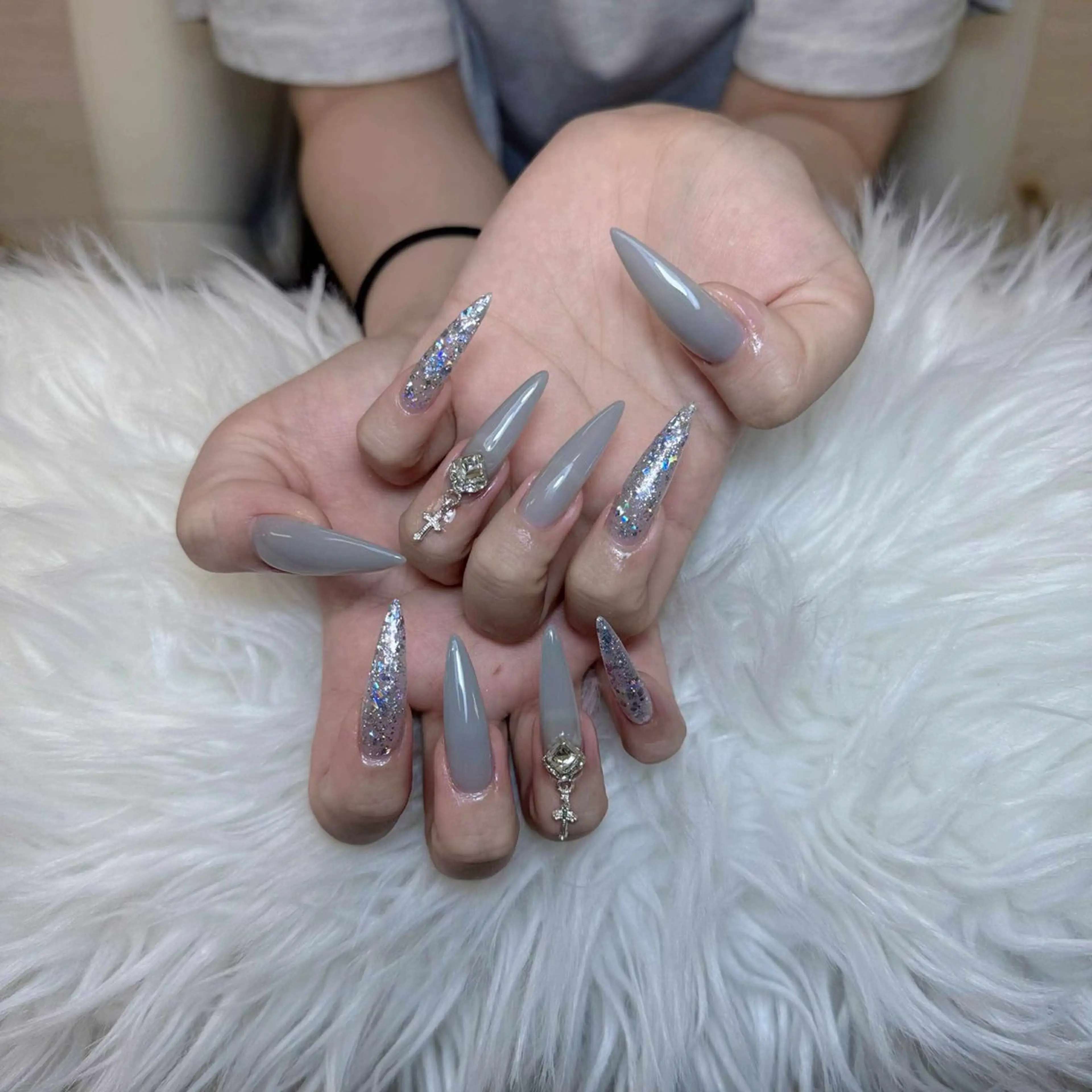 ネイル ハンドネイル ハンドケア Anh Nail 歌舞伎町のネイルデザイン