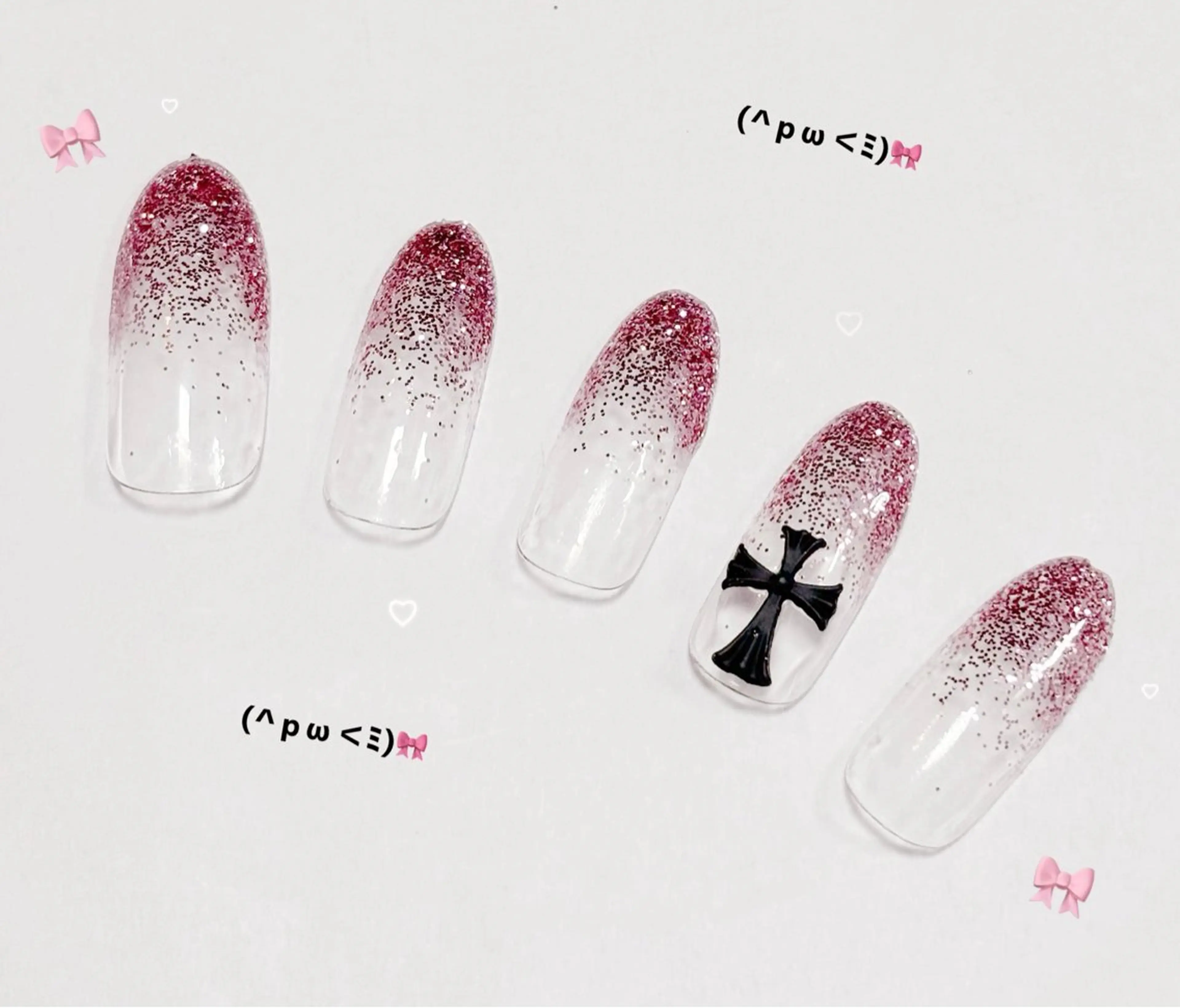 【オフなし】⟡꙳ハンドラメグラデーション‎💎⭐︎꙳.⋆。の写真