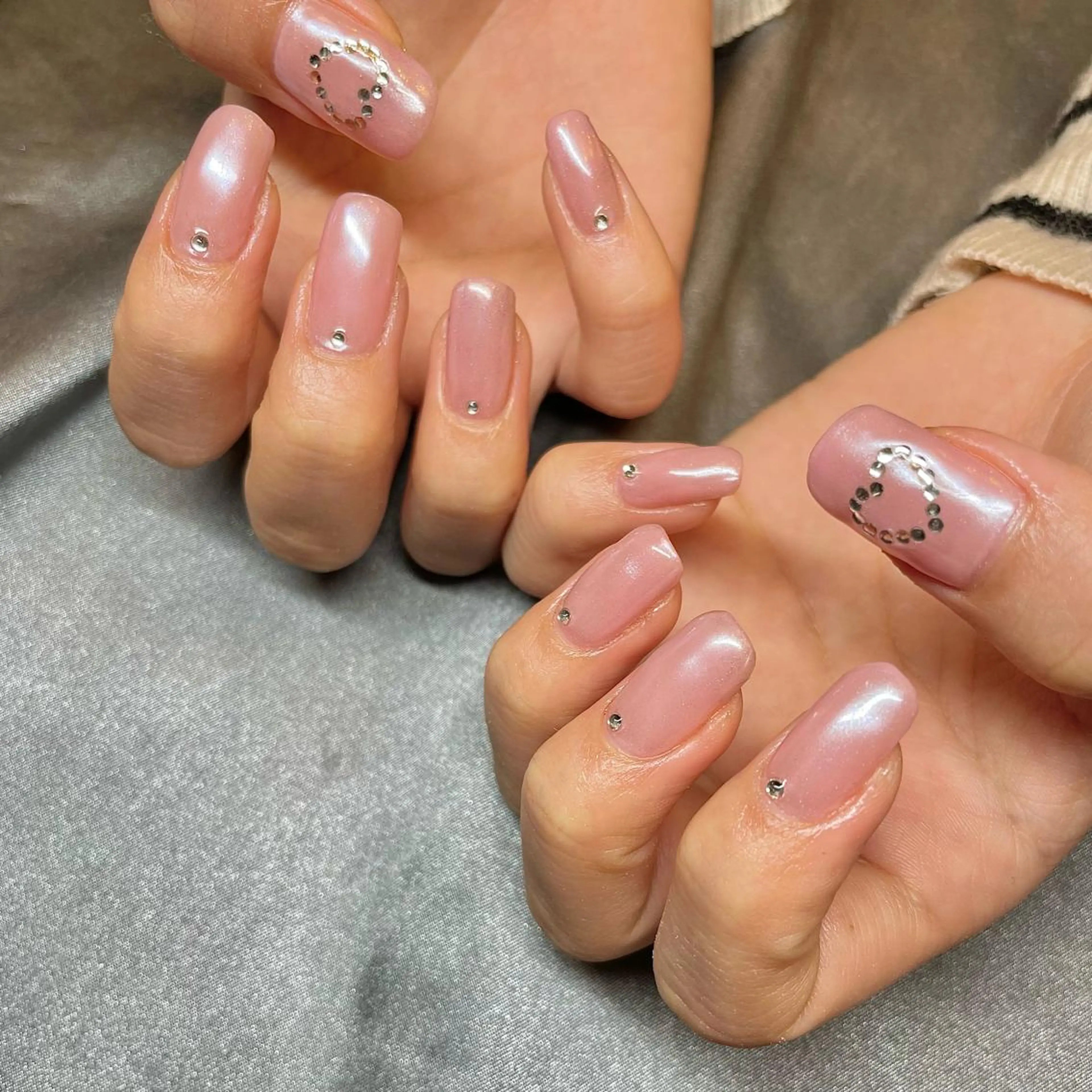 セミロング カラー パーマ ヘアアレンジ メンズ キッズ ネイル マツエク・マツパ アイブロウ ピンクカラー カラーマツエク ハート ピンク nail&eye Aoのマツエク・マツパデザイン