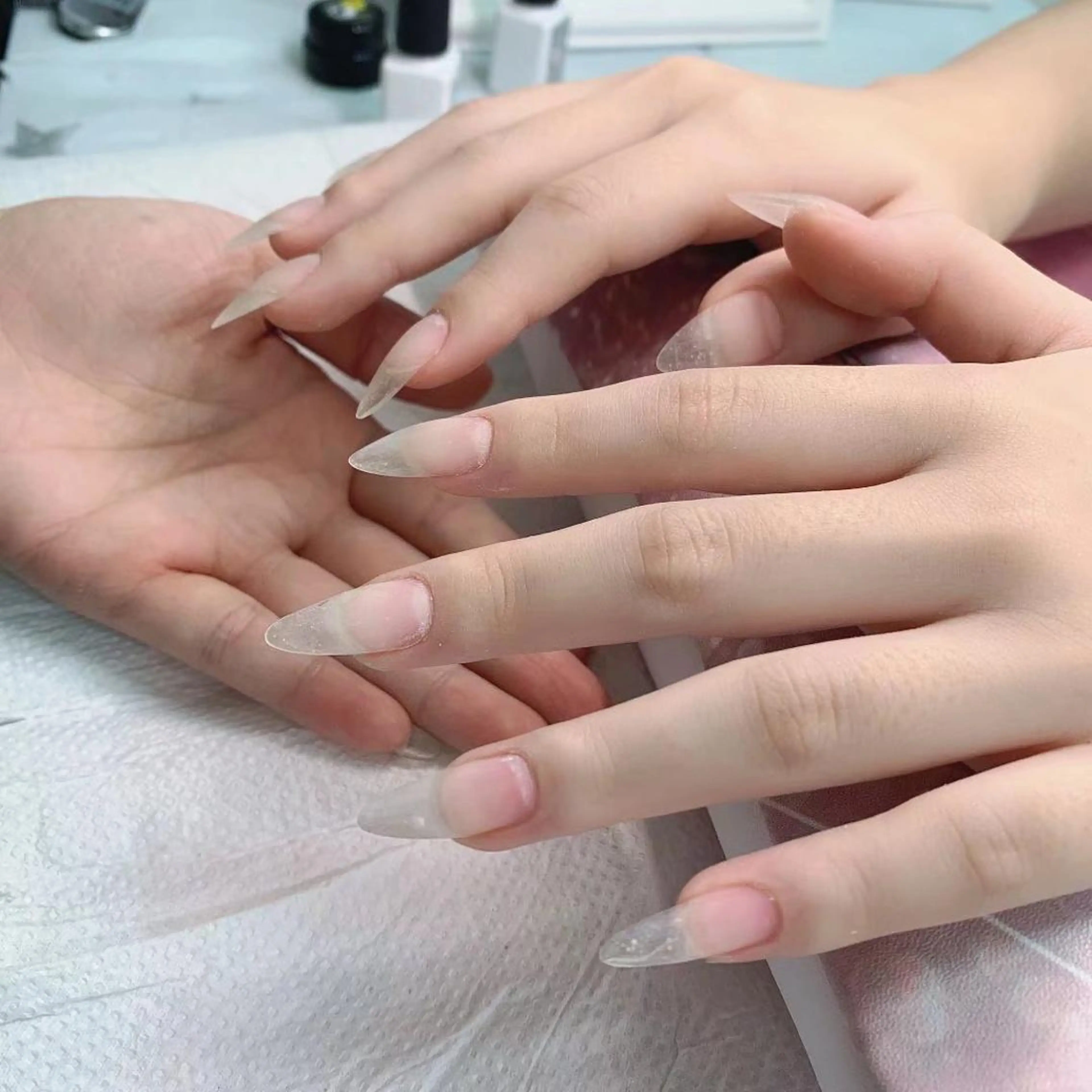 ネイル H1 ネイル サロンのネイルデザイン