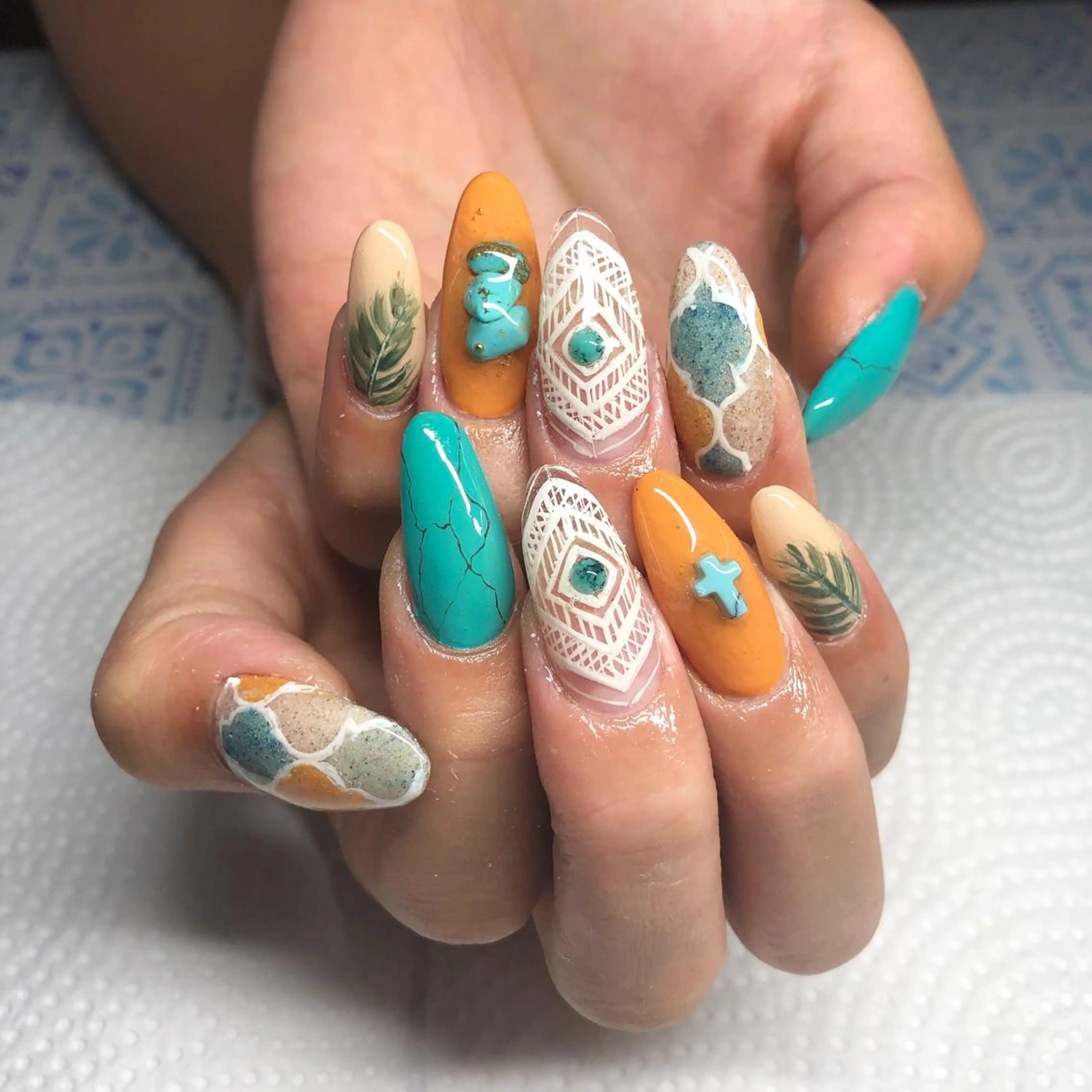 ネイル MAKANI nail salon所属・MAKANI salonのネイルデザイン